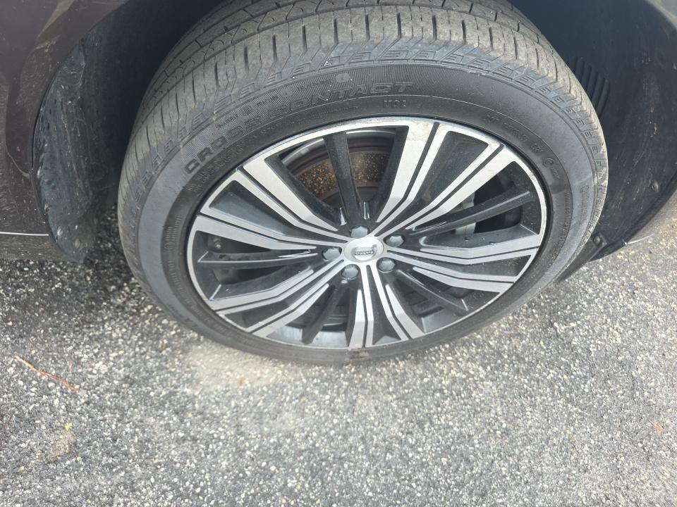 2022 Volvo XC60 B5 Inscription AWD