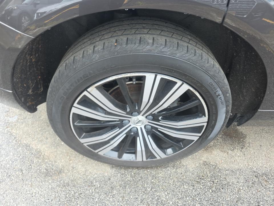 2022 Volvo XC60 B5 Inscription AWD