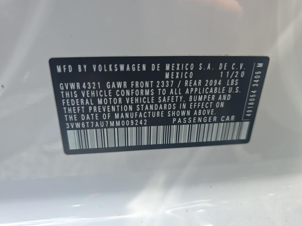 2021 Volkswagen Golf GTI 2.0T SE FWD