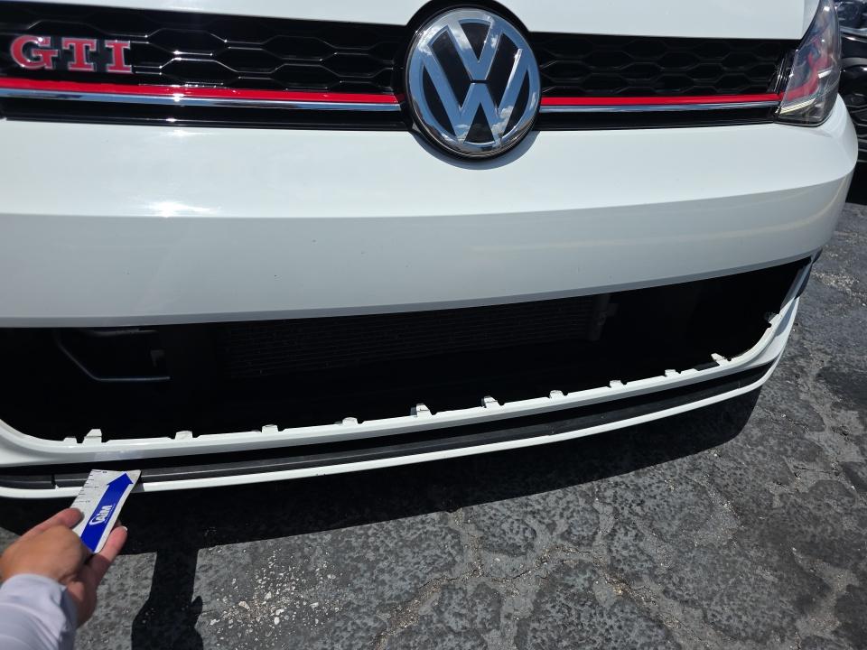 2021 Volkswagen Golf GTI 2.0T SE FWD