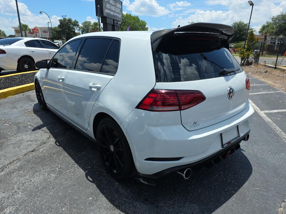 2021 Volkswagen Golf GTI 2.0T SE FWD