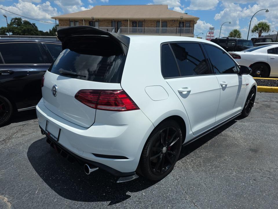 2021 Volkswagen Golf GTI 2.0T SE FWD