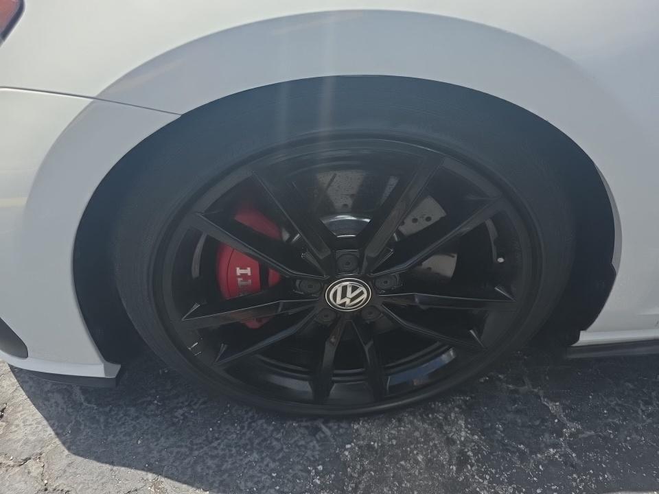2021 Volkswagen Golf GTI 2.0T SE FWD