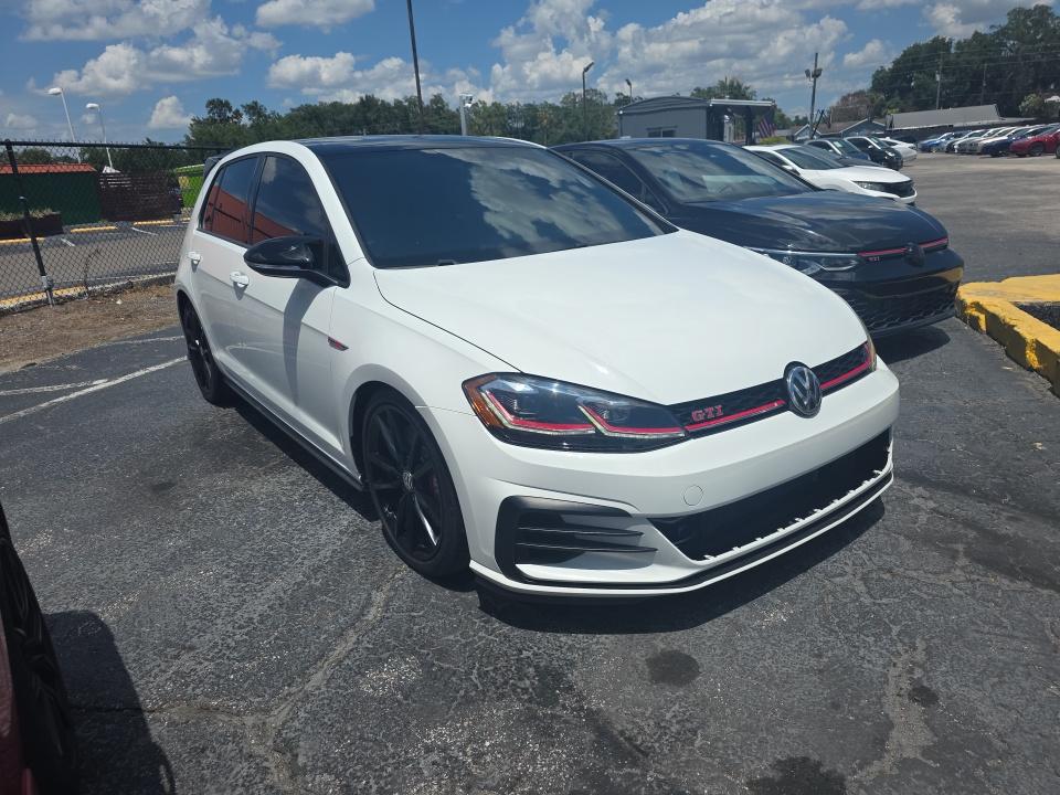 2021 Volkswagen Golf GTI 2.0T SE FWD