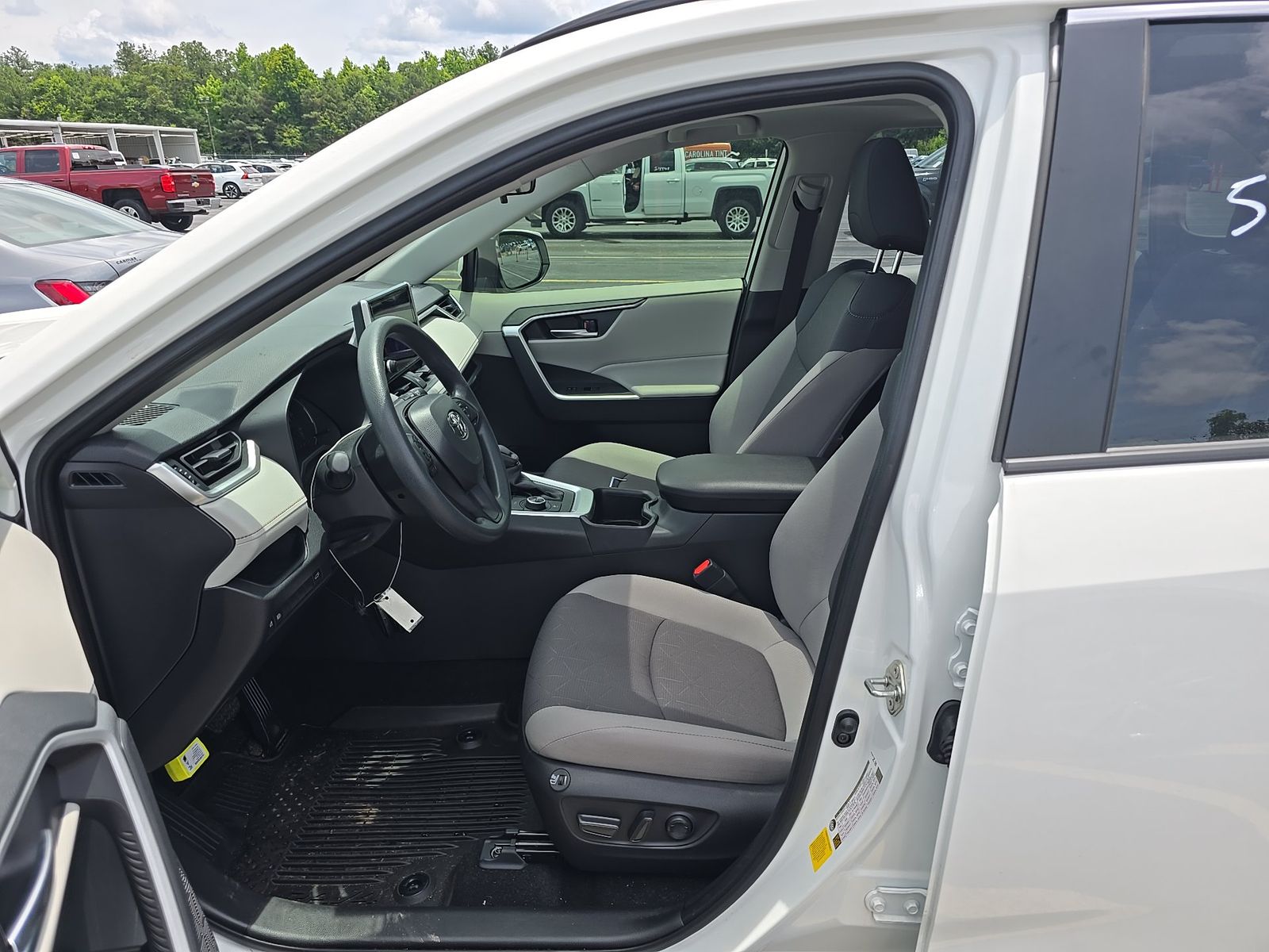 2025 Toyota RAV4 Hybrid XLE AWD
