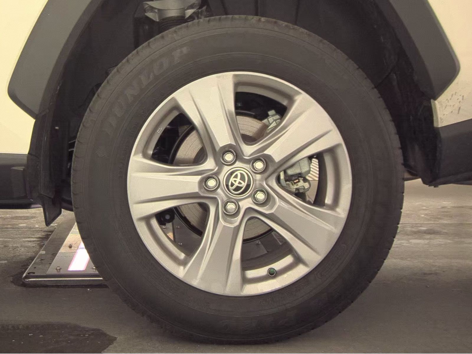 2025 Toyota RAV4 Hybrid XLE AWD