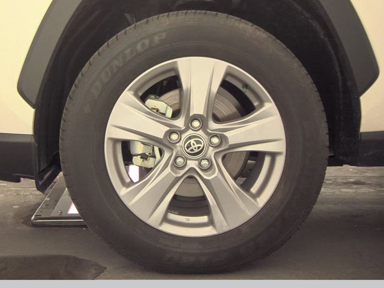2025 Toyota RAV4 Hybrid XLE AWD
