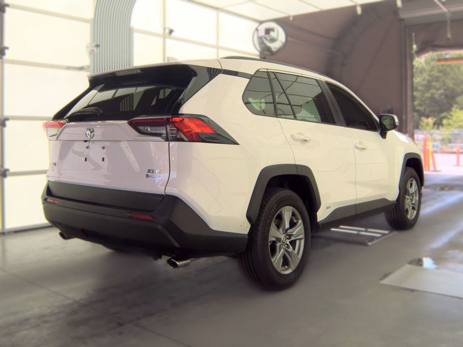 2025 Toyota RAV4 Hybrid XLE AWD