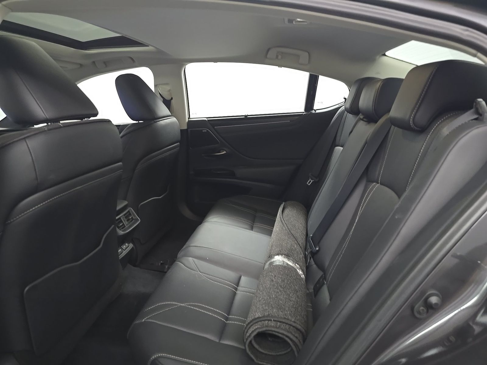 2025 Lexus ES ES 300h Ultra Luxury FWD