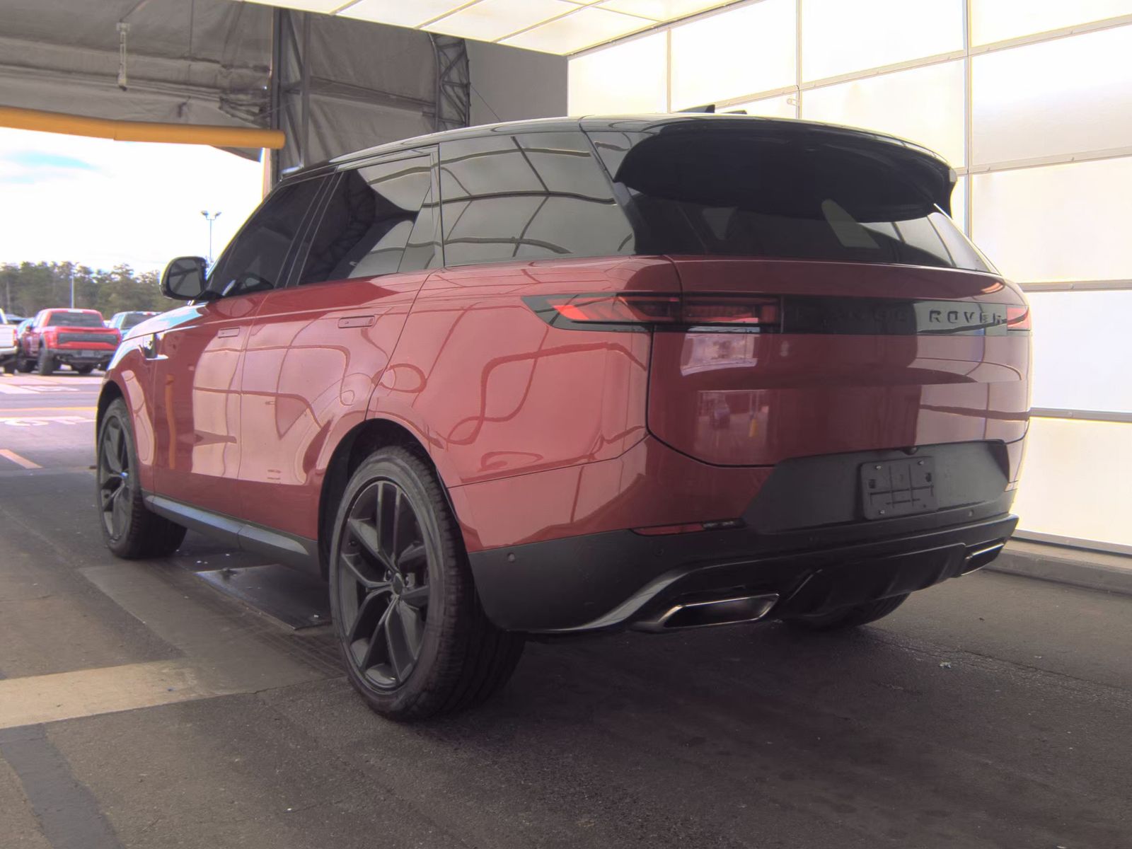 2023 Land Rover Range Rover Sport SE AWD
