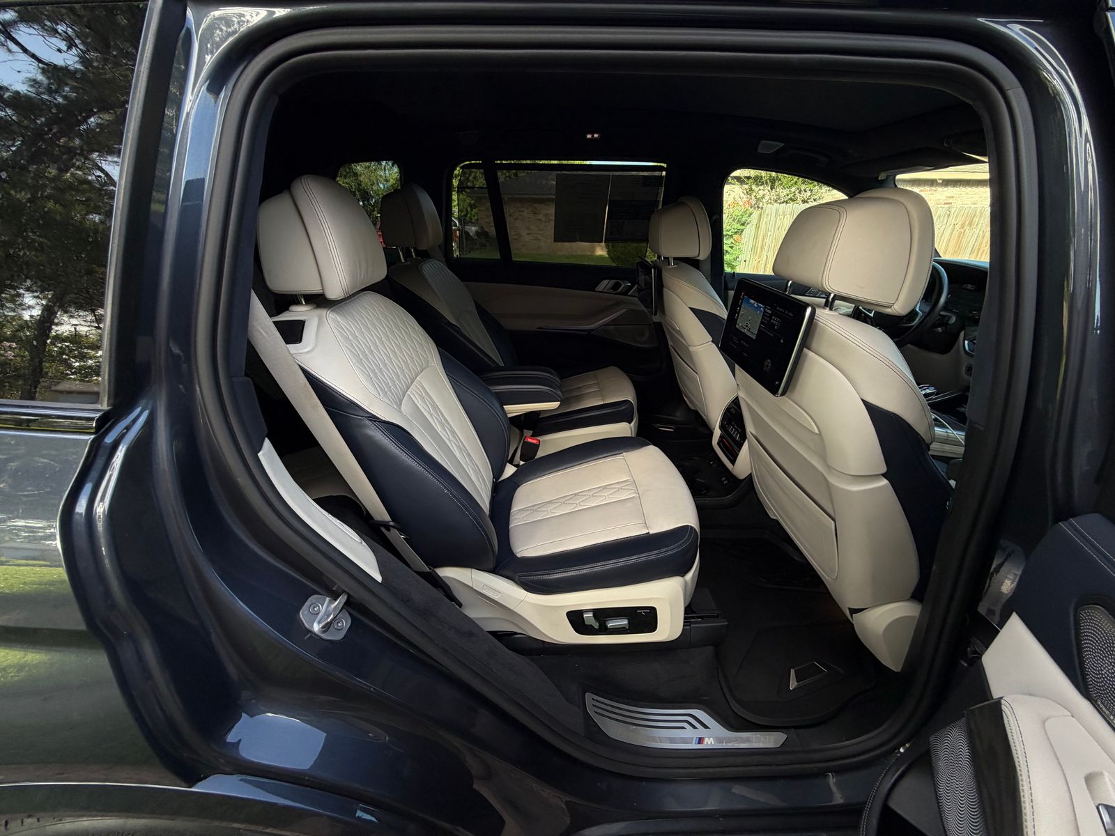 2019 BMW X7 xDrive50i AWD