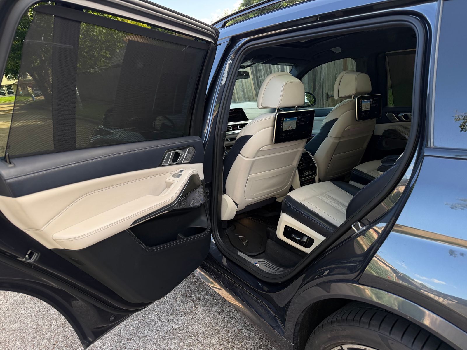 2019 BMW X7 xDrive50i AWD