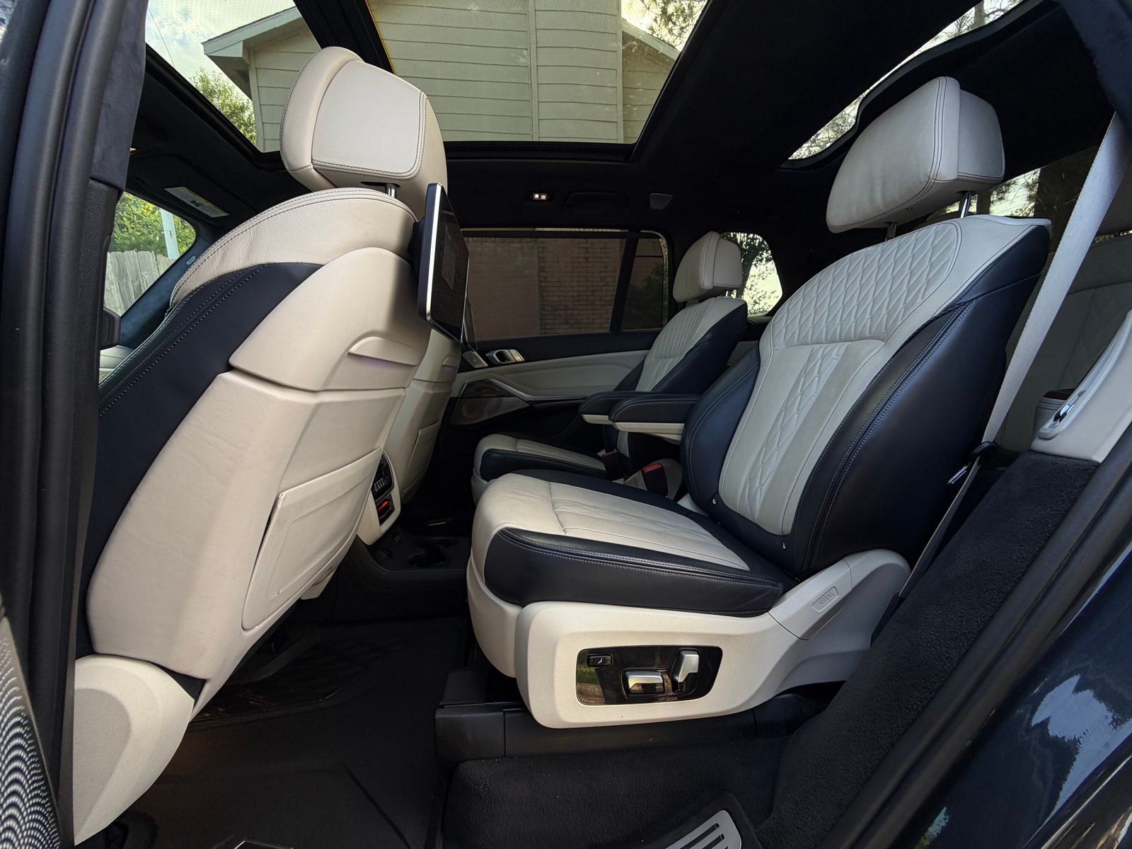 2019 BMW X7 xDrive50i AWD