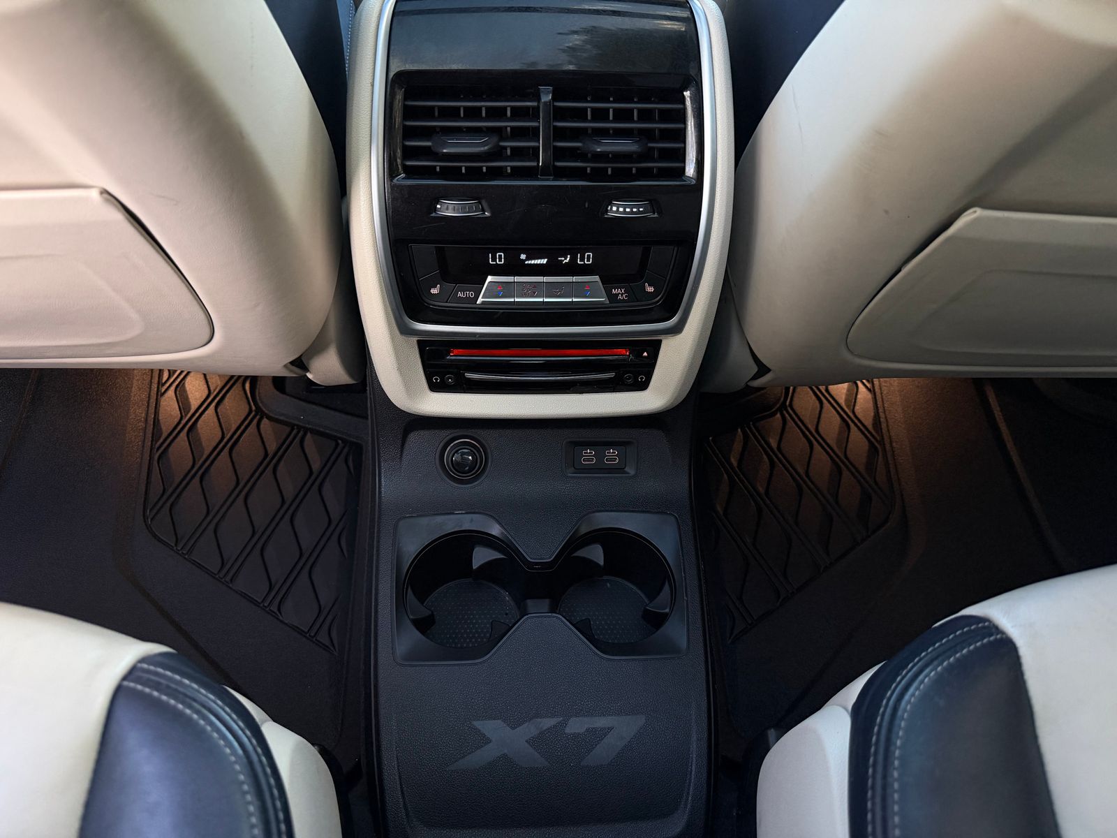 2019 BMW X7 xDrive50i AWD