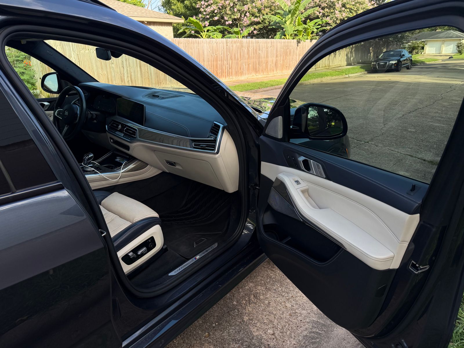 2019 BMW X7 xDrive50i AWD