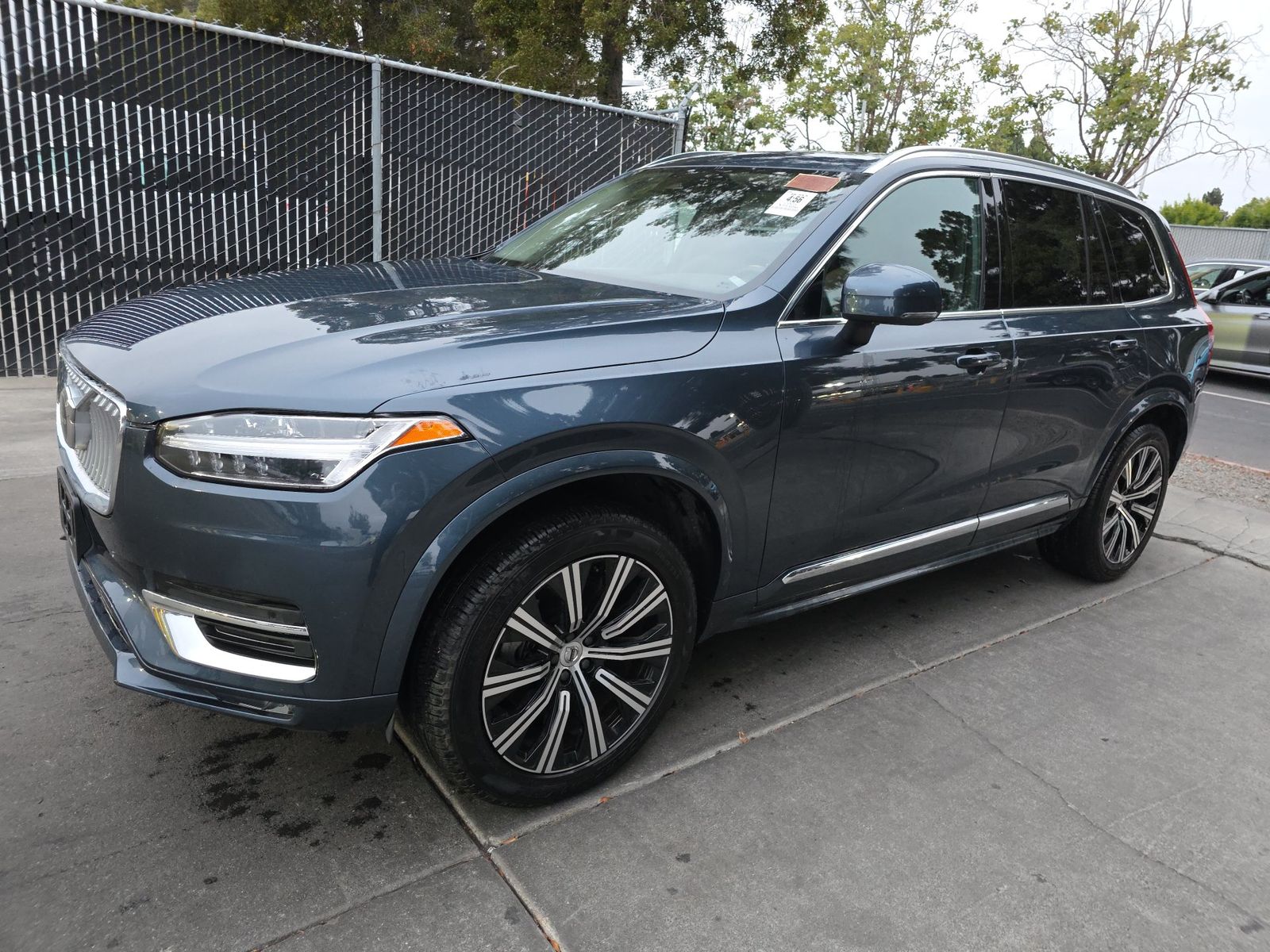 2025 Volvo XC90 B5 Core FWD