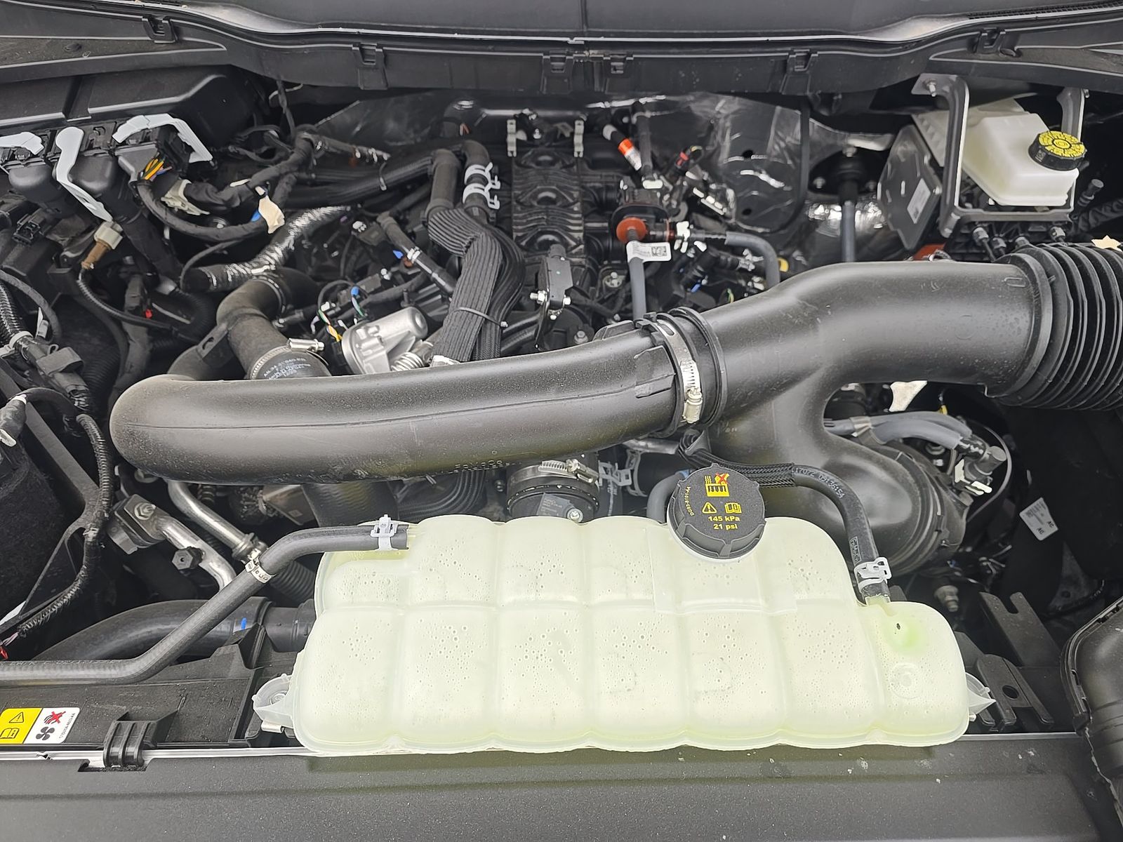 2026 Ford F-150 Lariat AWD