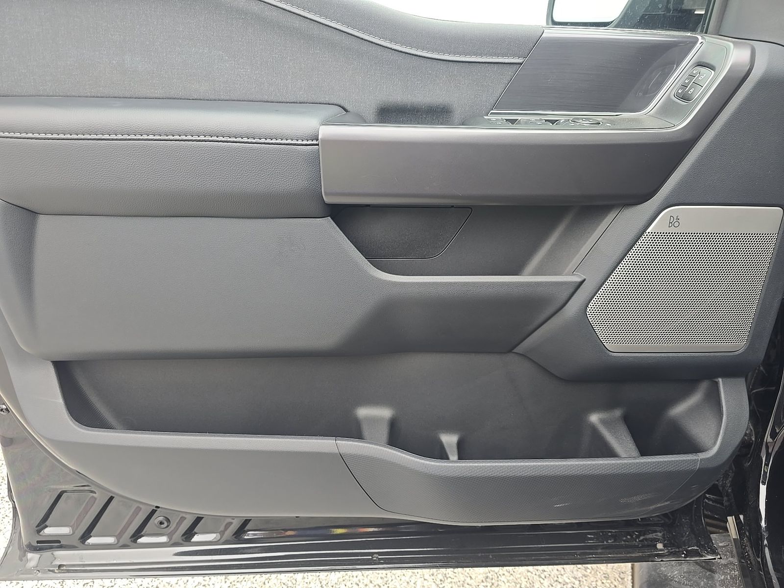 2026 Ford F-150 Lariat AWD