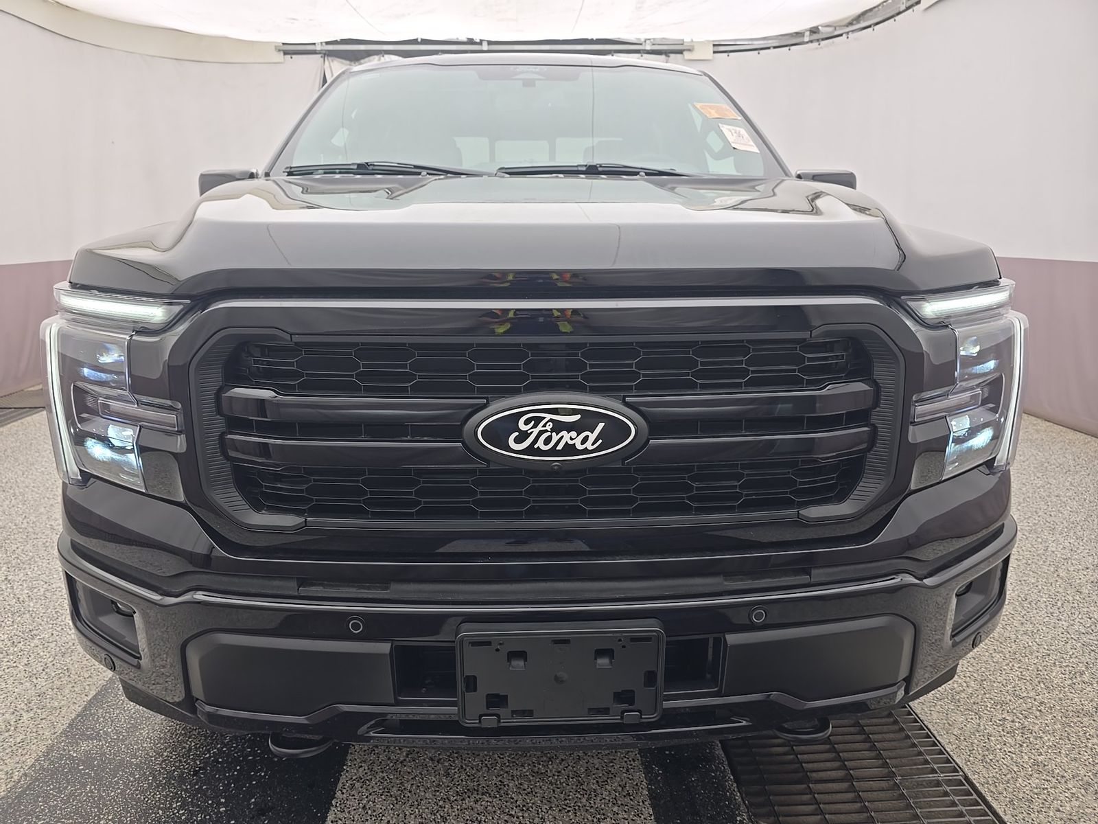 2026 Ford F-150 Lariat AWD