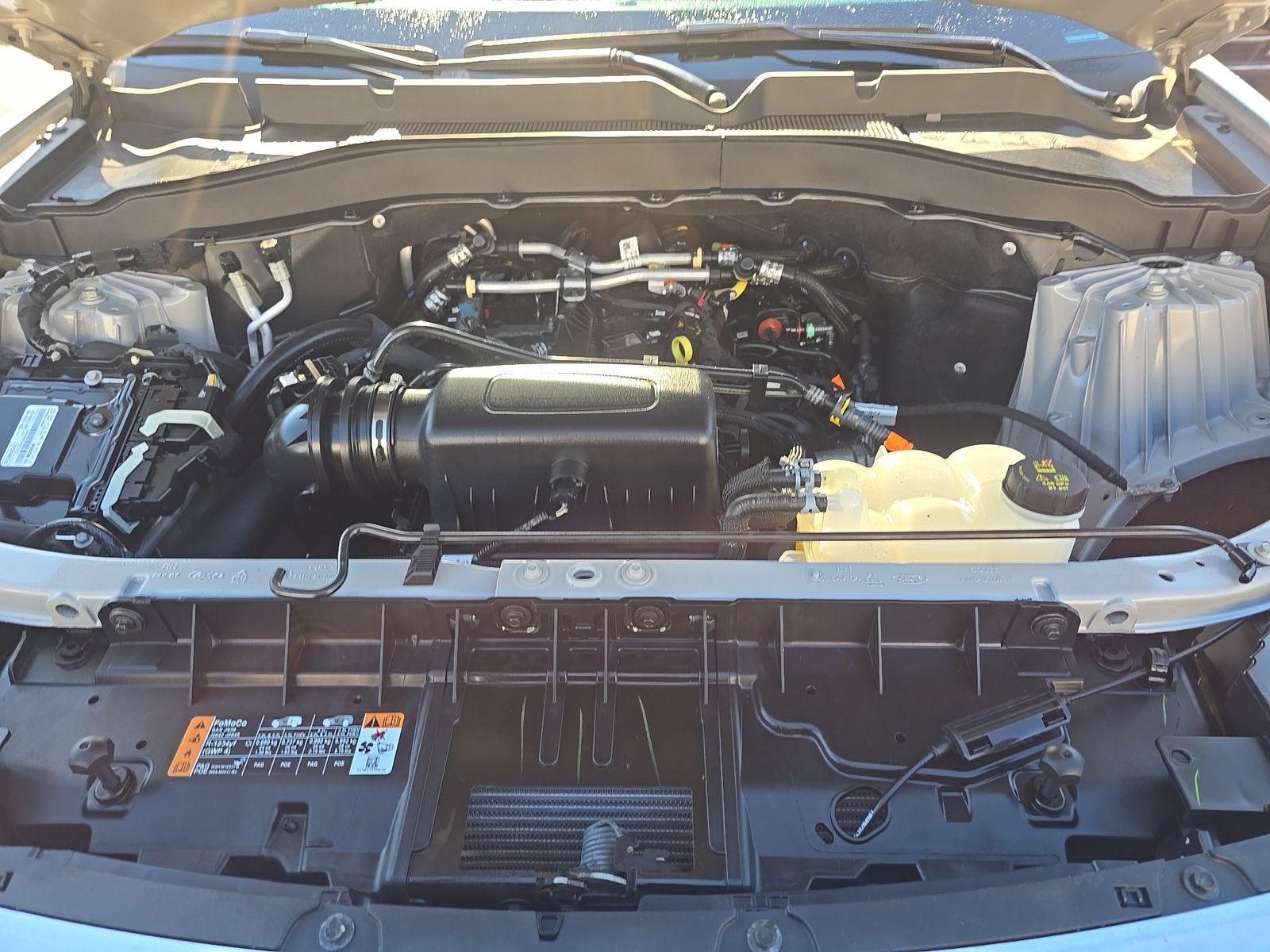 2023 Ford Explorer XLT AWD