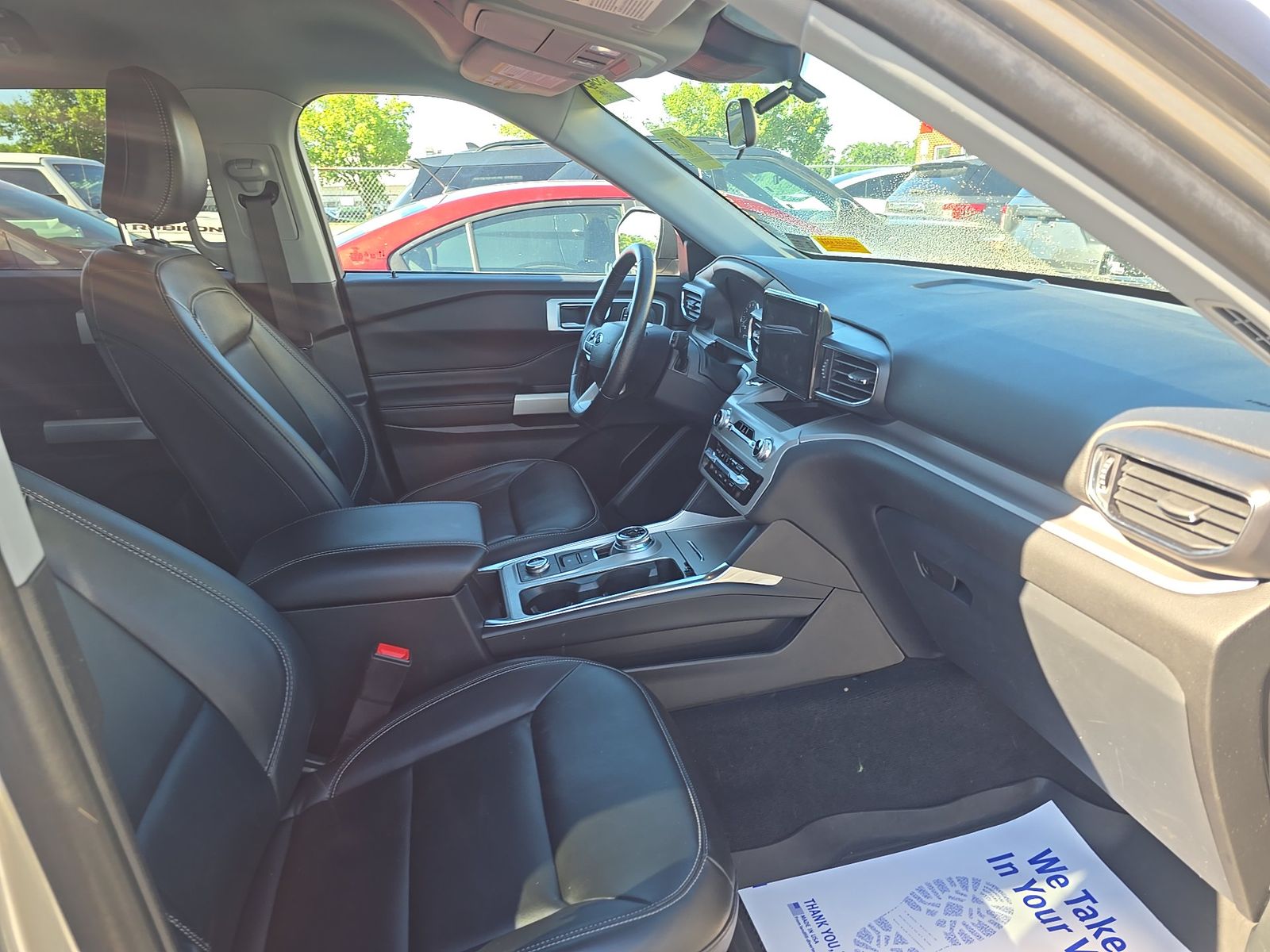 2023 Ford Explorer XLT AWD