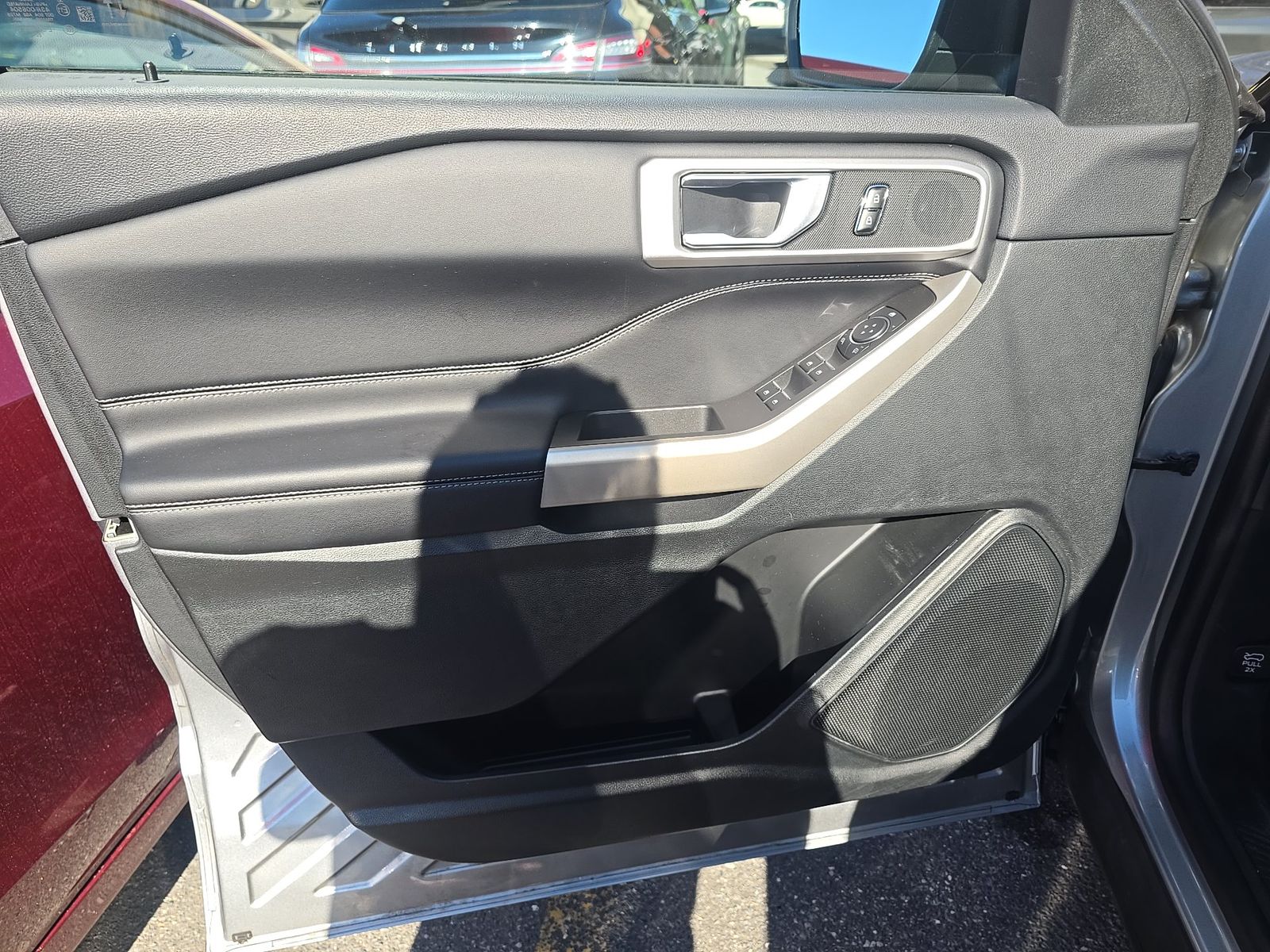 2023 Ford Explorer XLT AWD