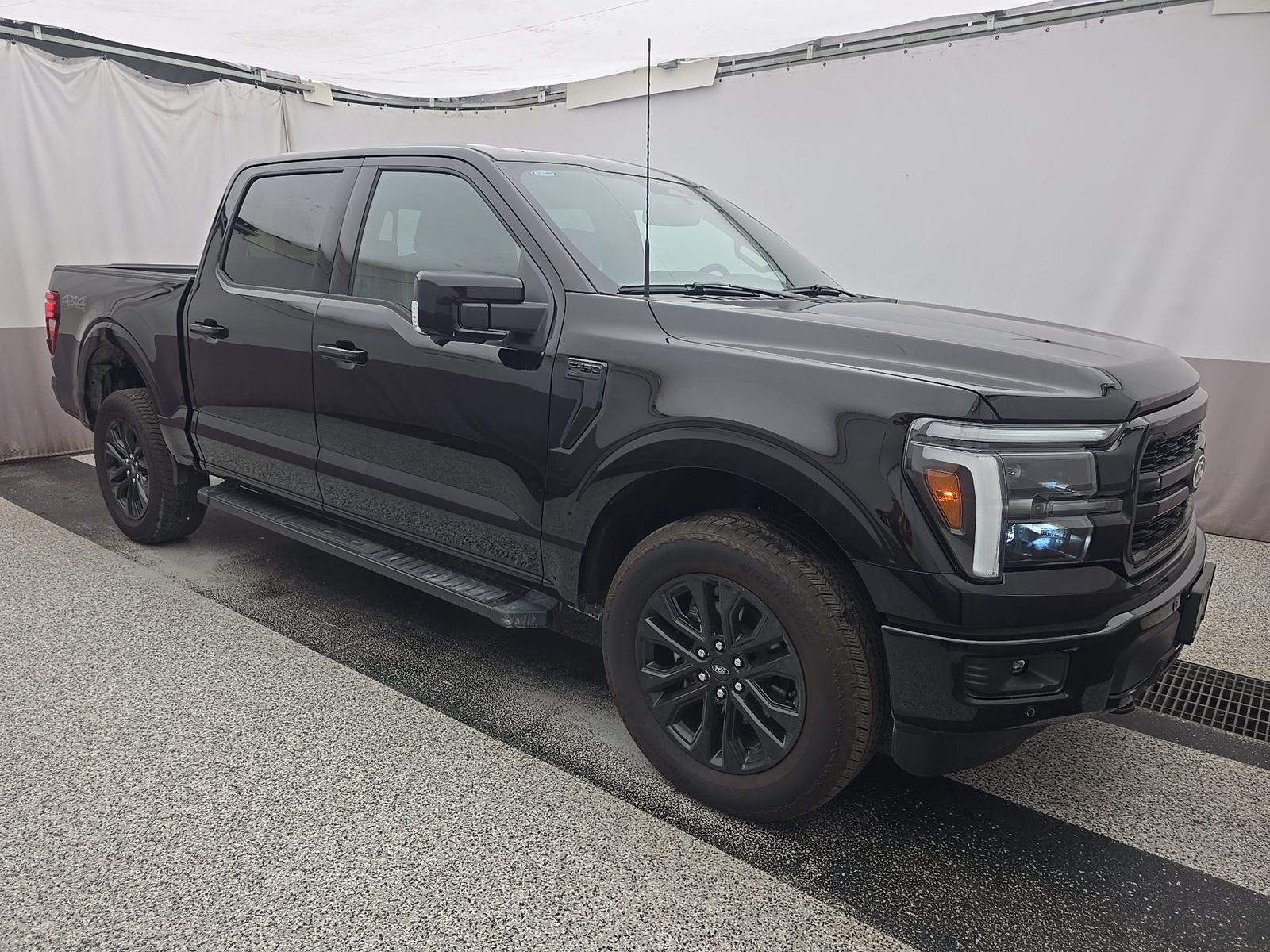 2026 Ford F-150 Lariat AWD