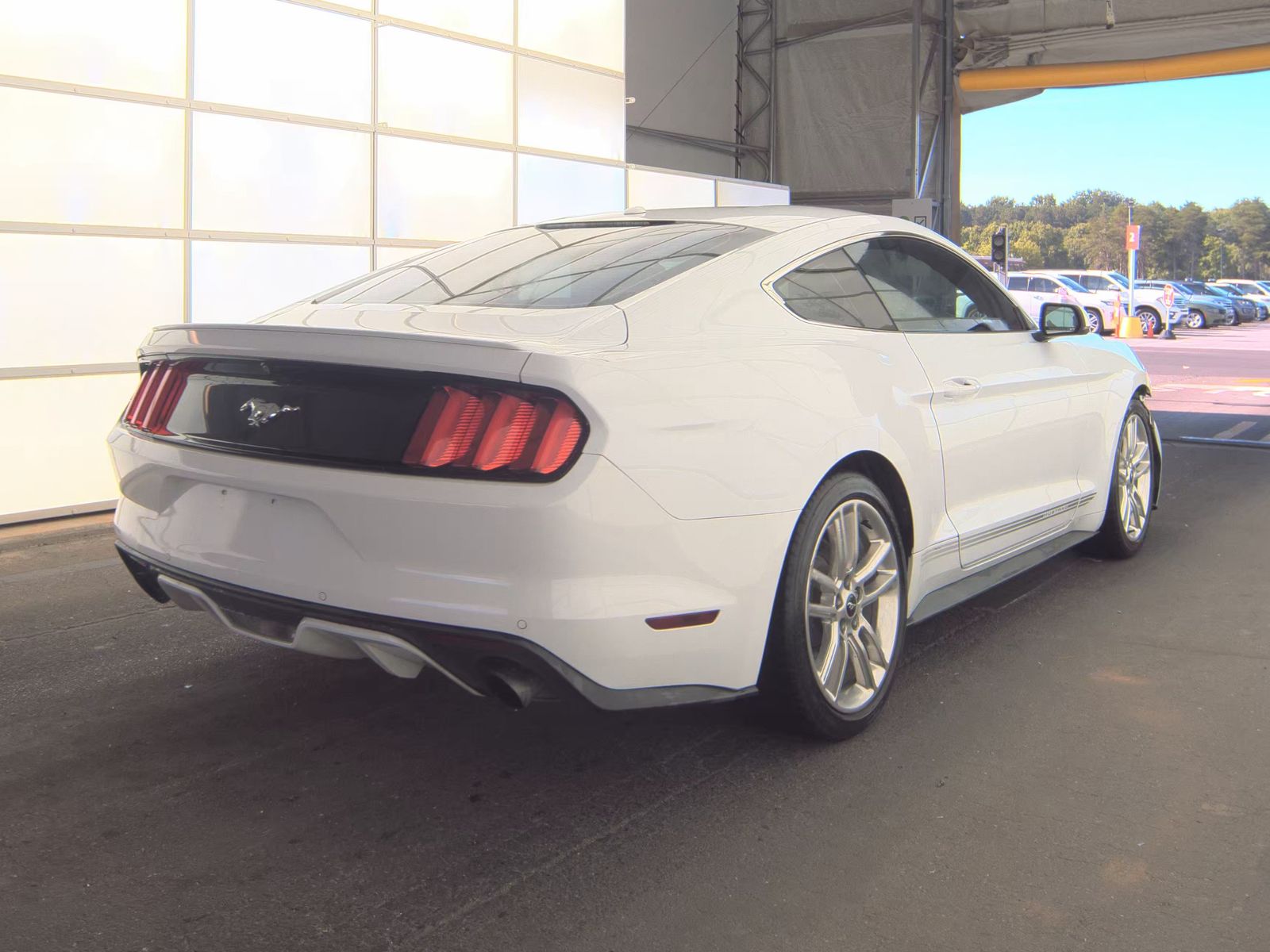 2017 Ford Mustang EcoBoost Premium RWD