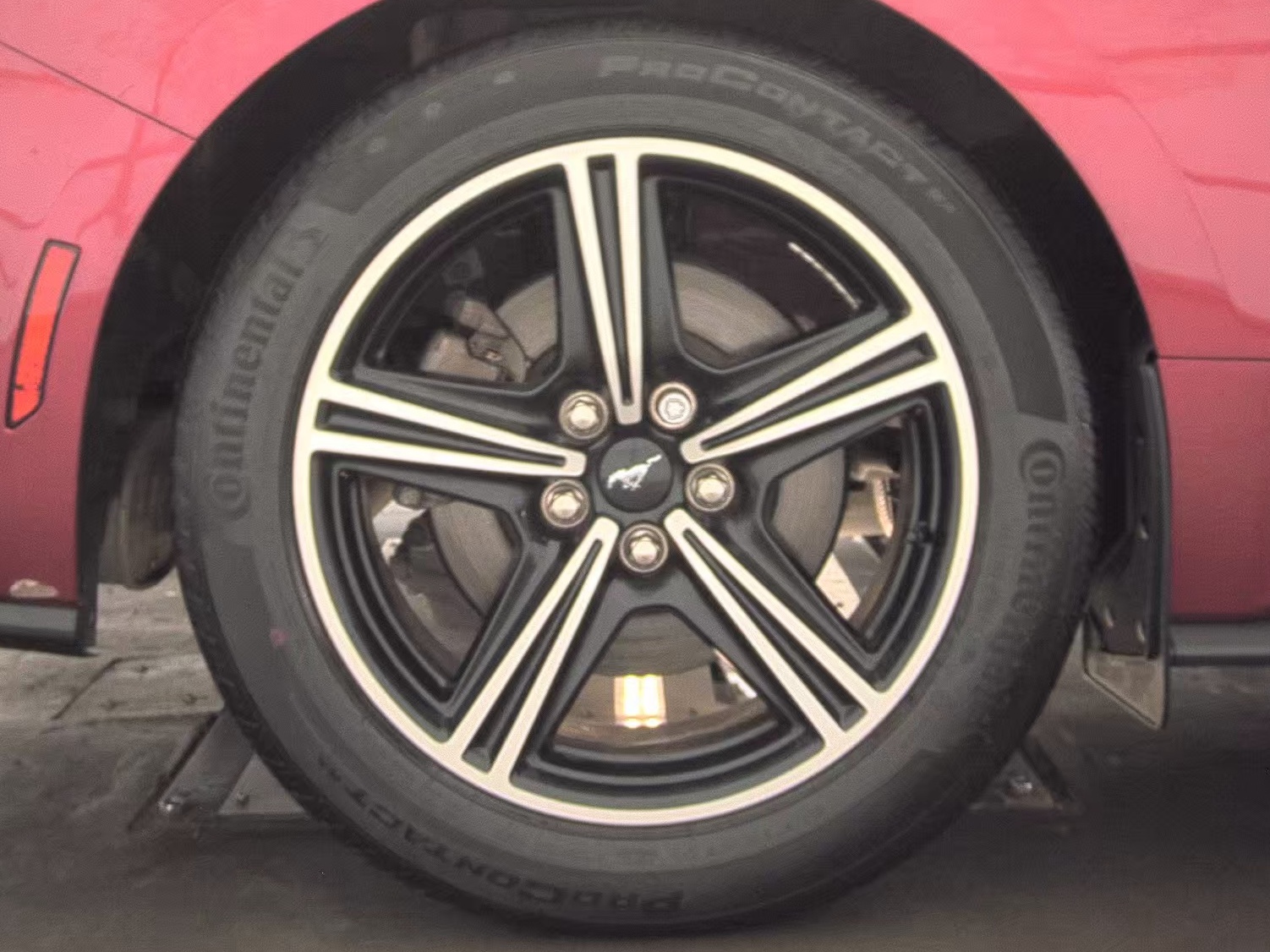2025 Ford Mustang EcoBoost Premium RWD