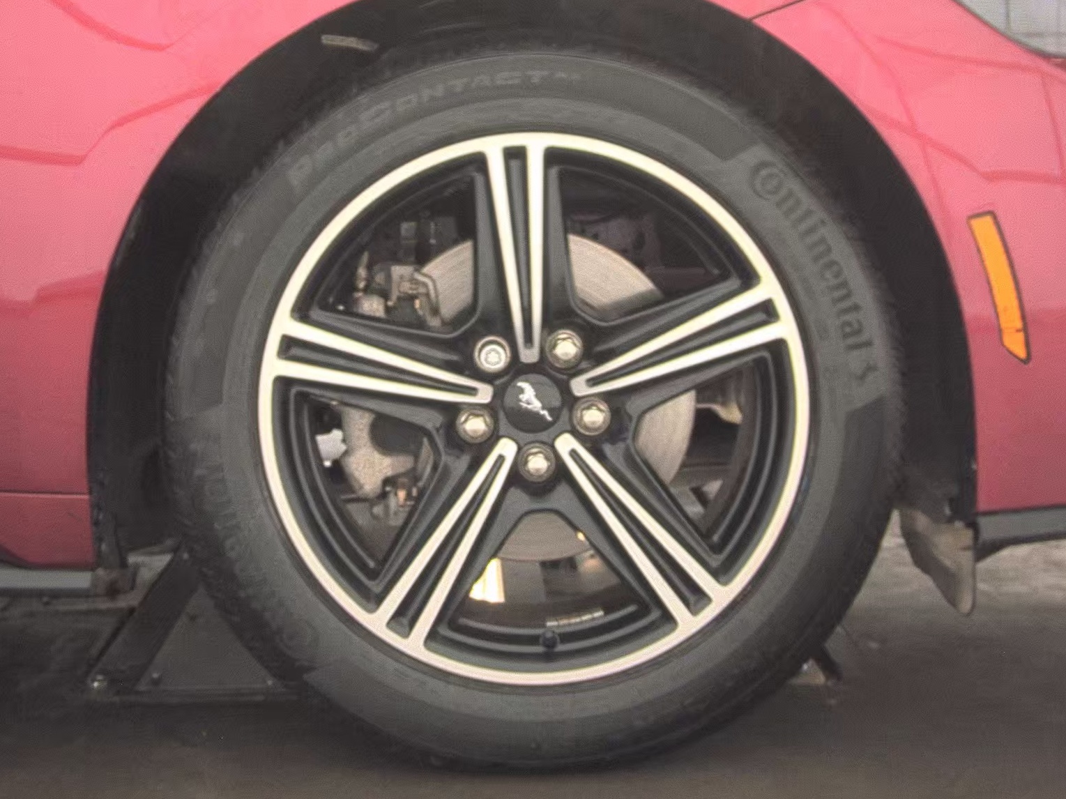 2025 Ford Mustang EcoBoost Premium RWD