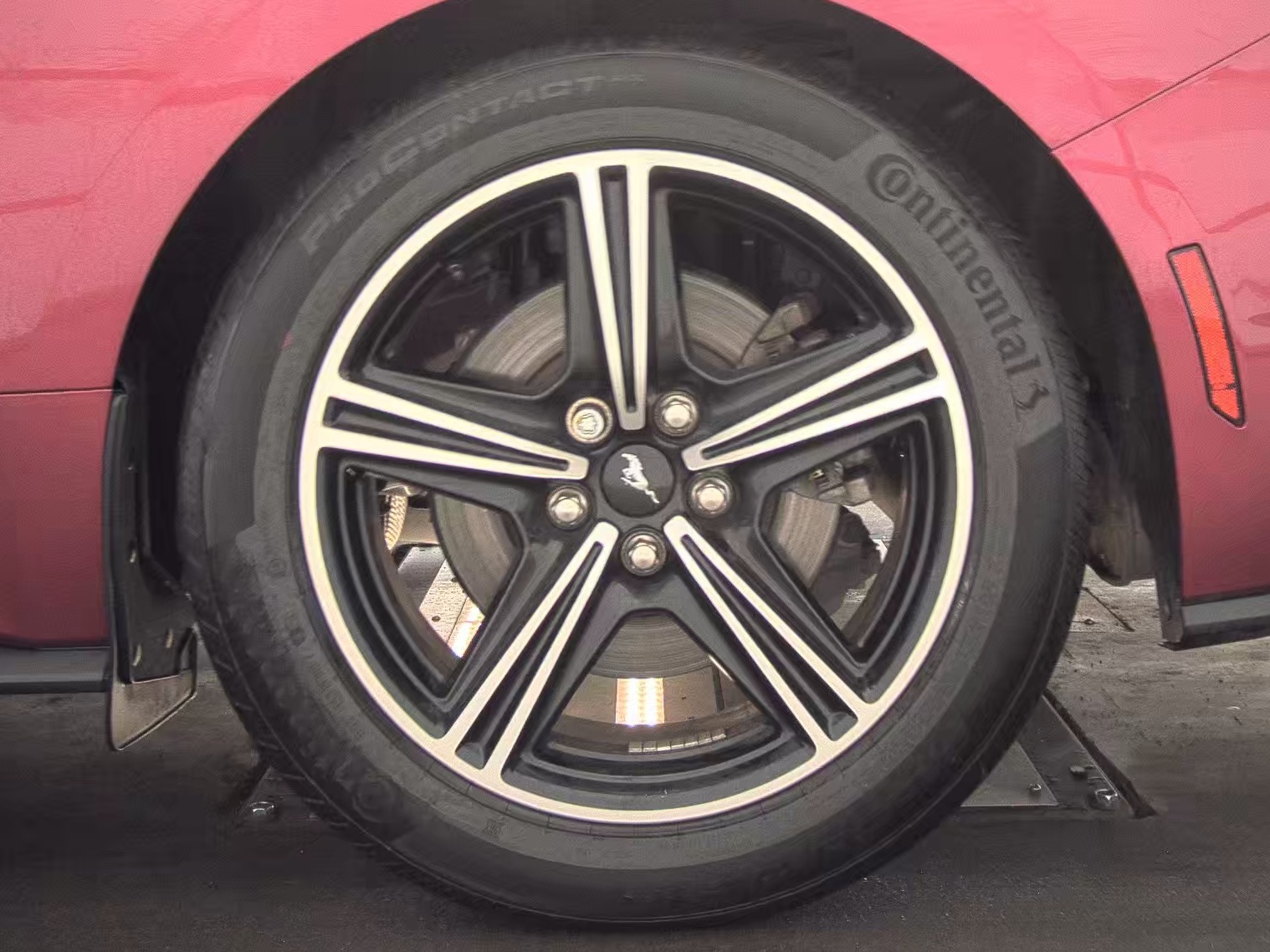2025 Ford Mustang EcoBoost Premium RWD