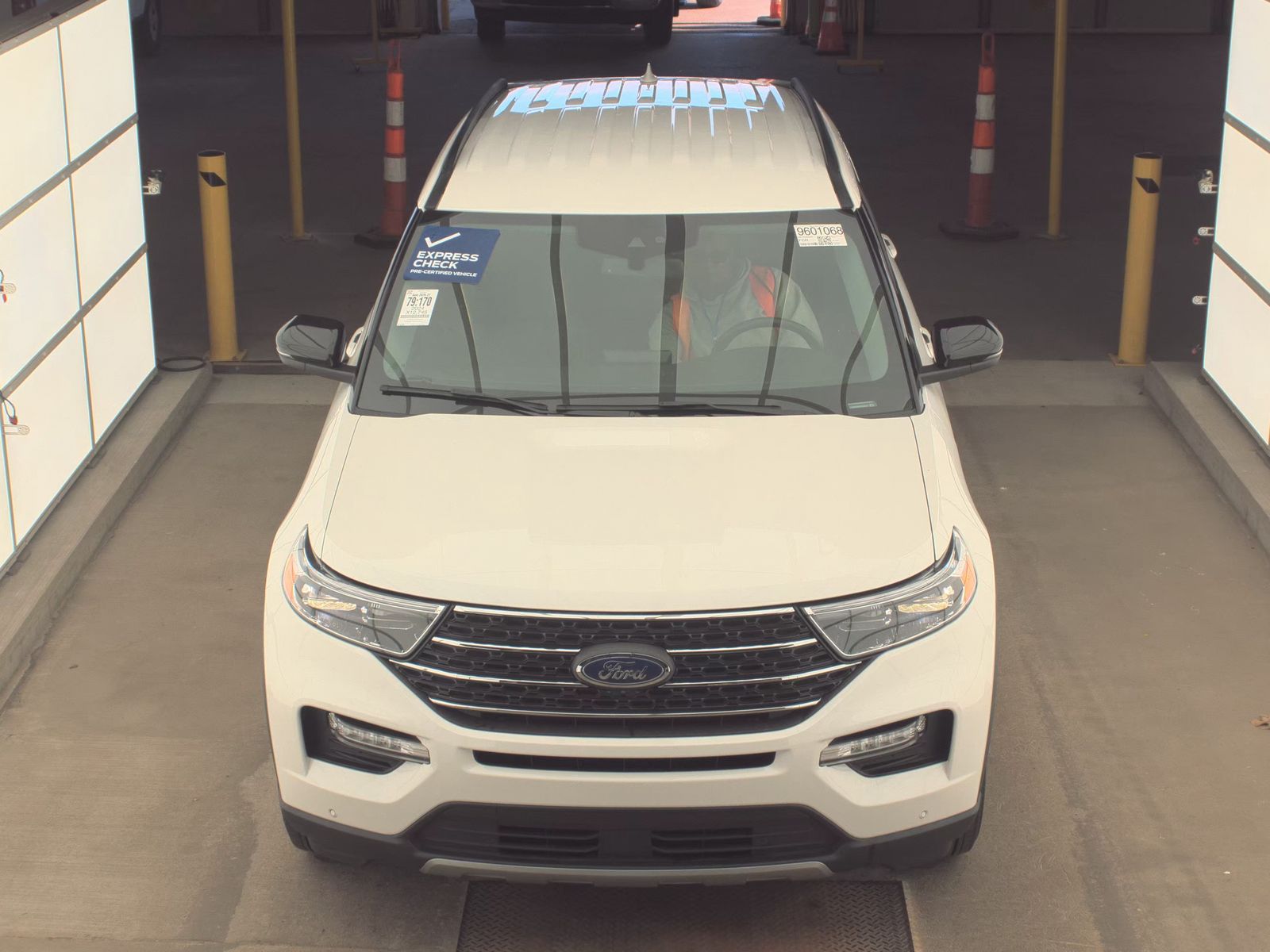 2024 Ford Explorer XLT AWD