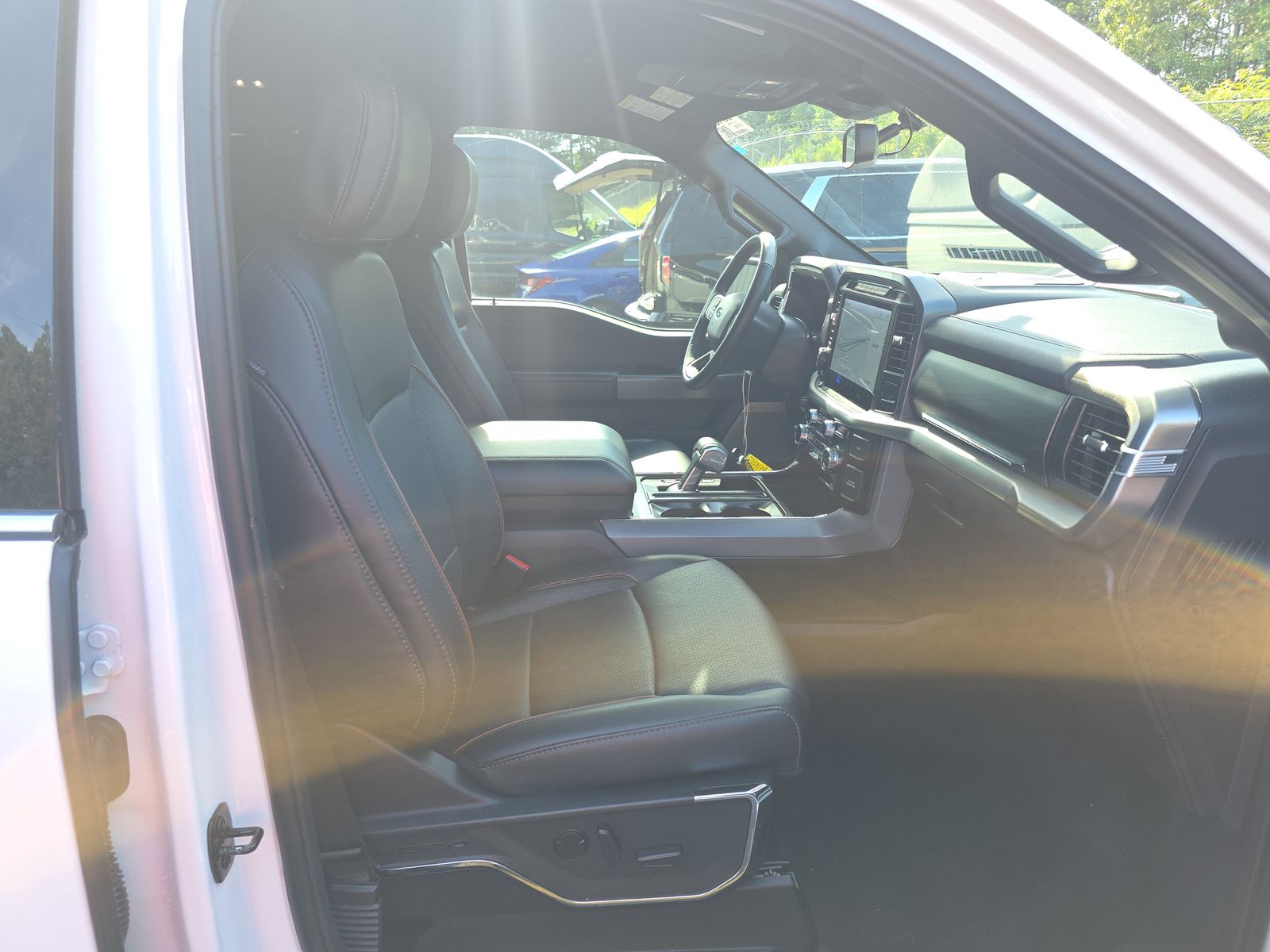 2024 Ford F-150 Lariat AWD