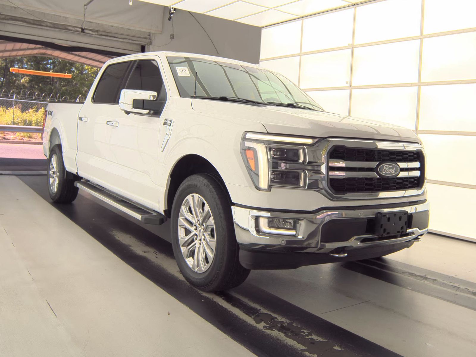 2024 Ford F-150 Lariat AWD