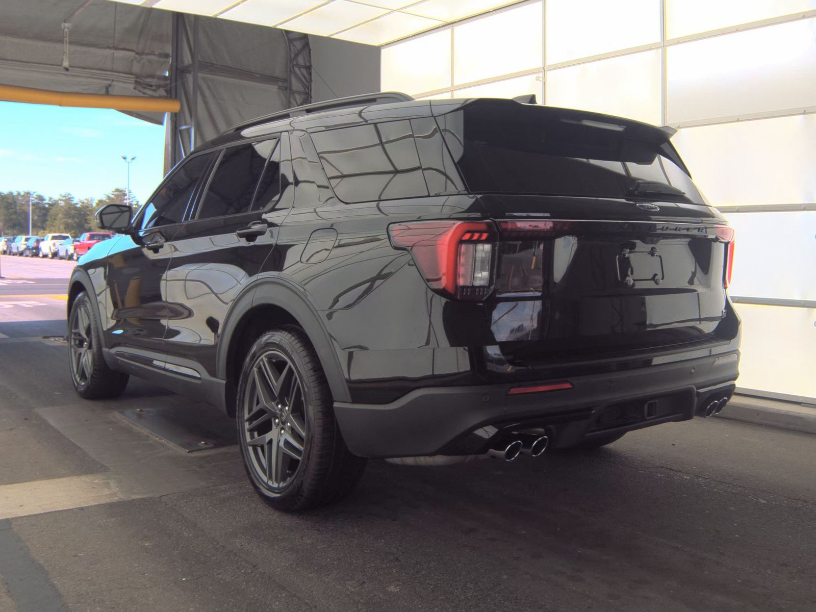 2025 Ford Explorer ST AWD