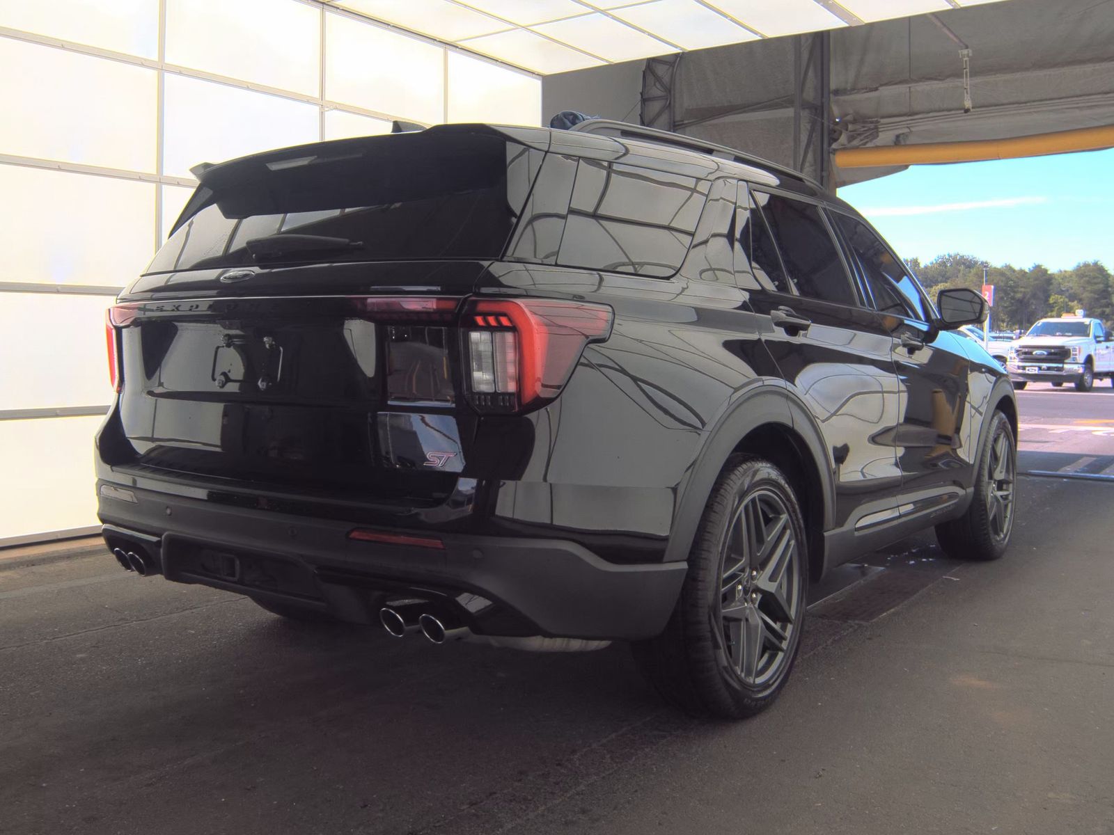 2025 Ford Explorer ST AWD