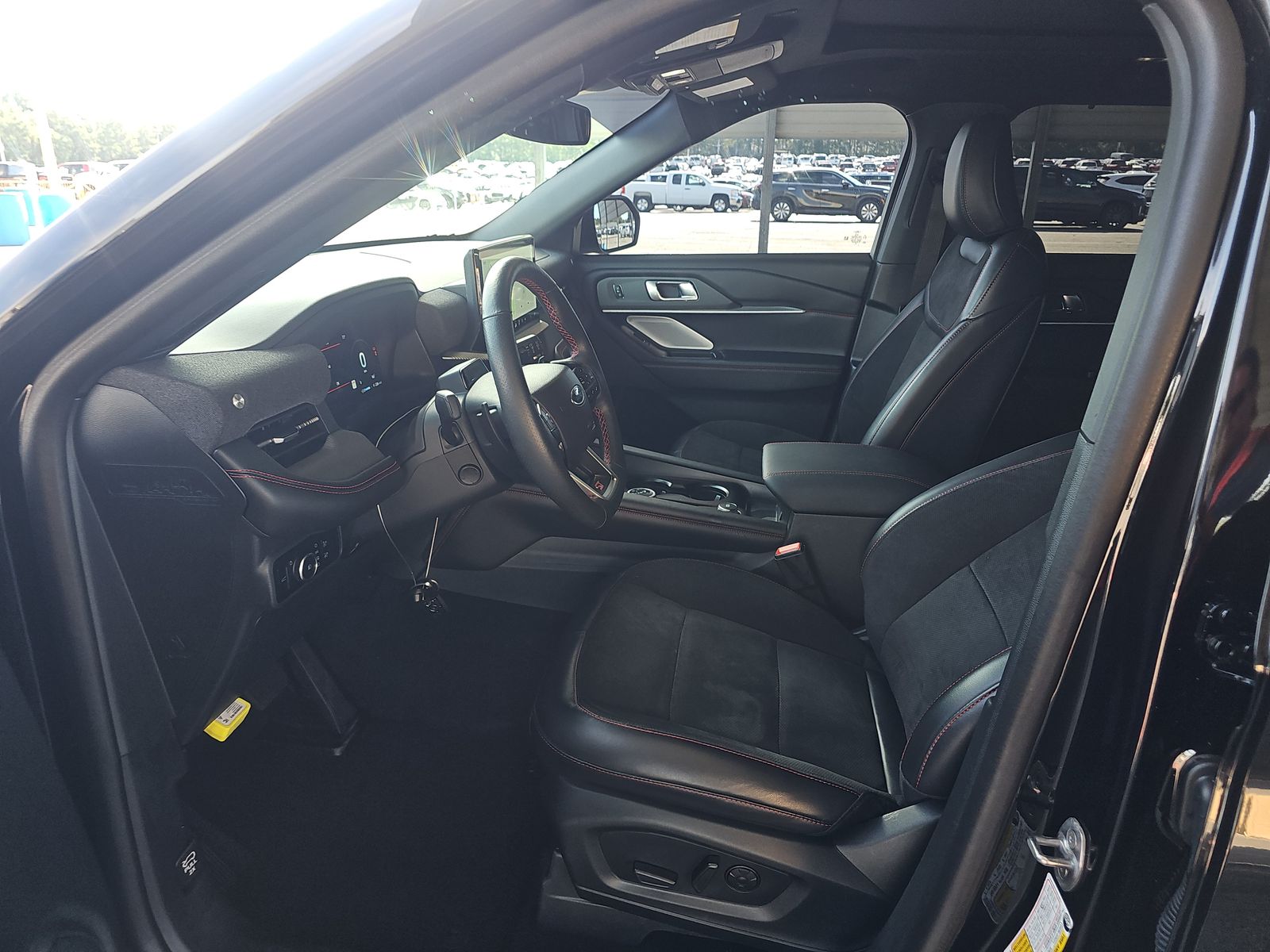 2025 Ford Explorer ST AWD