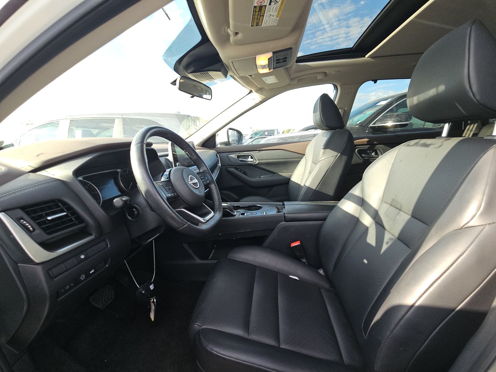 2023 Nissan Rogue SV FWD