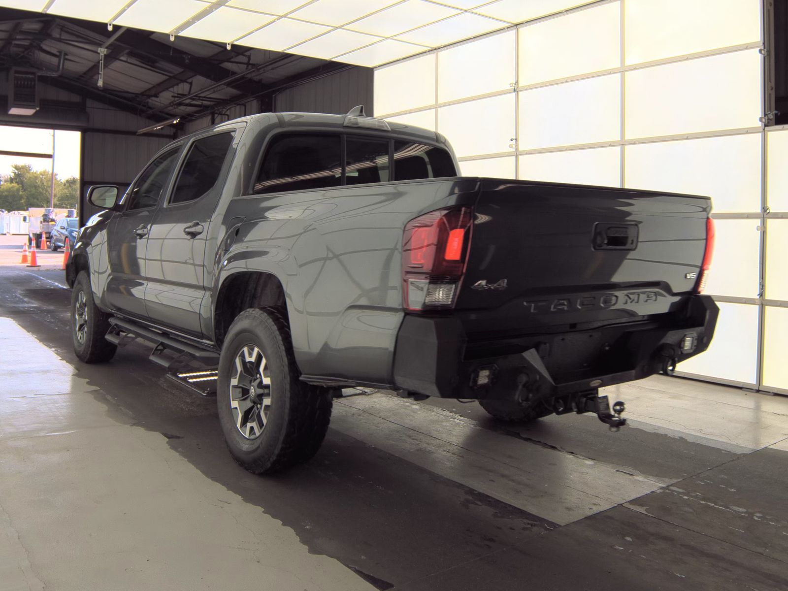 2023 Toyota Tacoma SR AWD