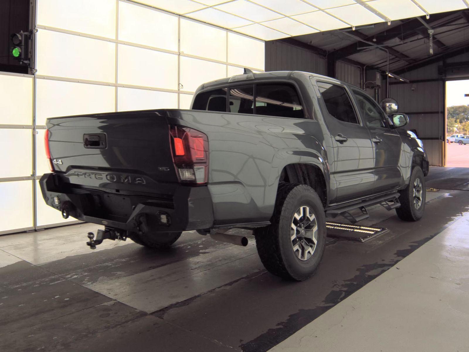 2023 Toyota Tacoma SR AWD
