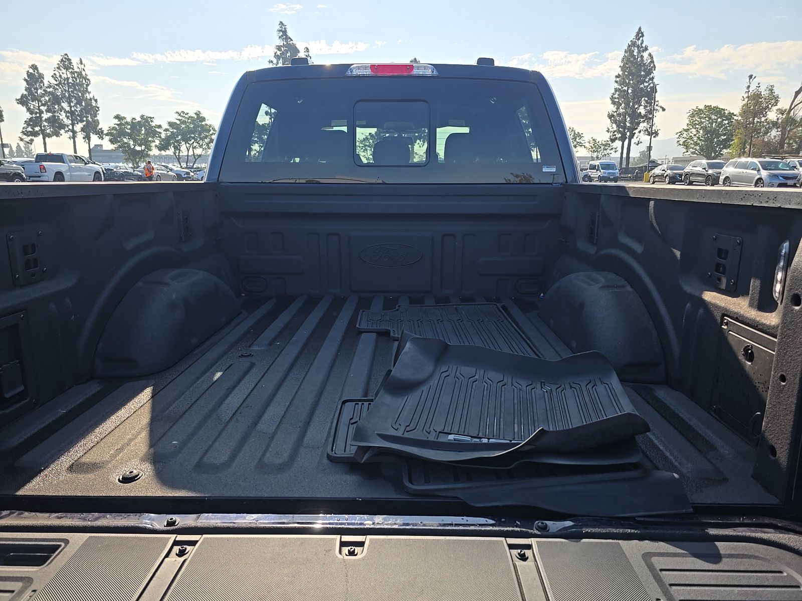 2025 Ford F-150 Hybrid XLT AWD