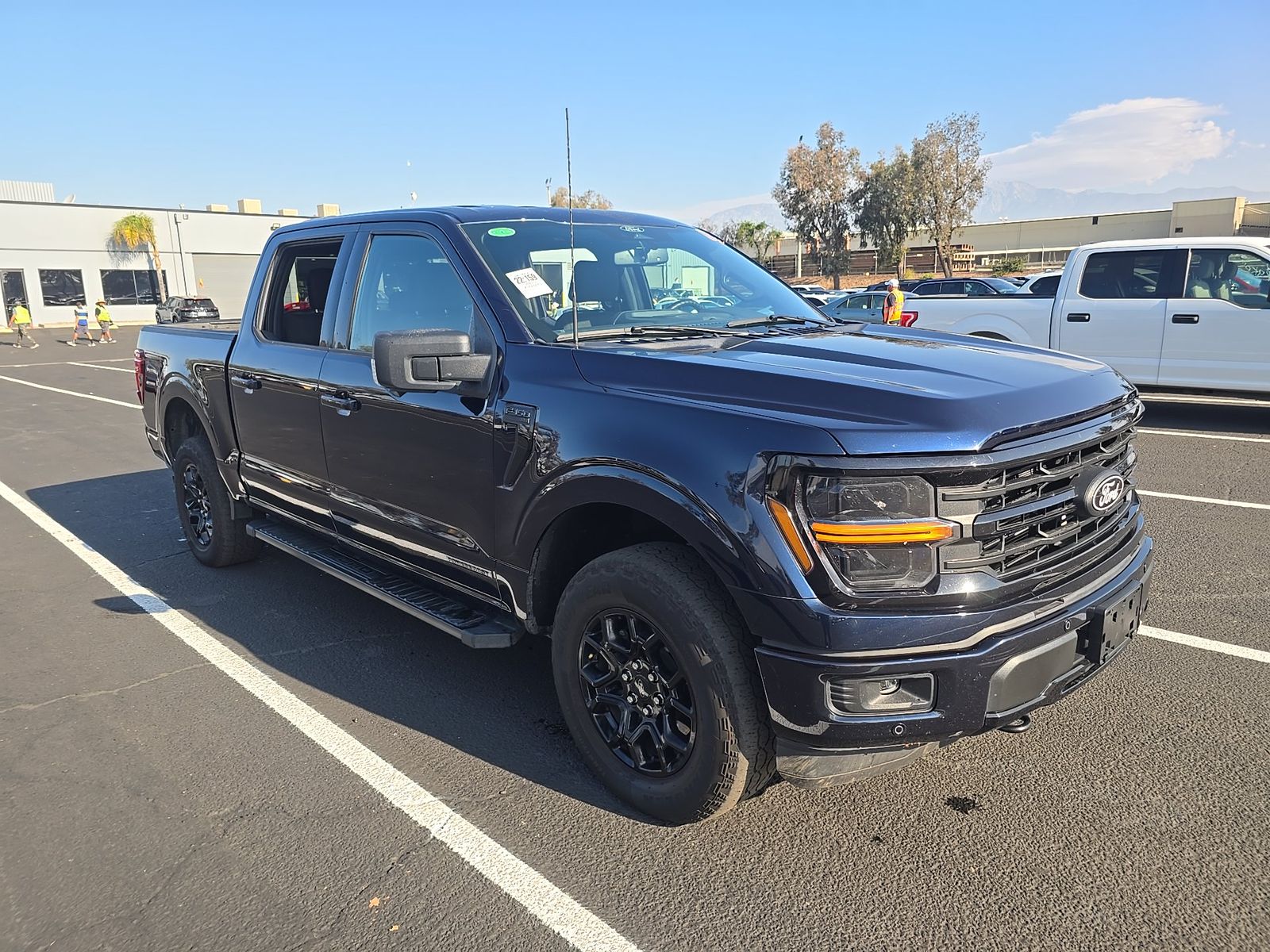 2025 Ford F-150 Hybrid XLT AWD