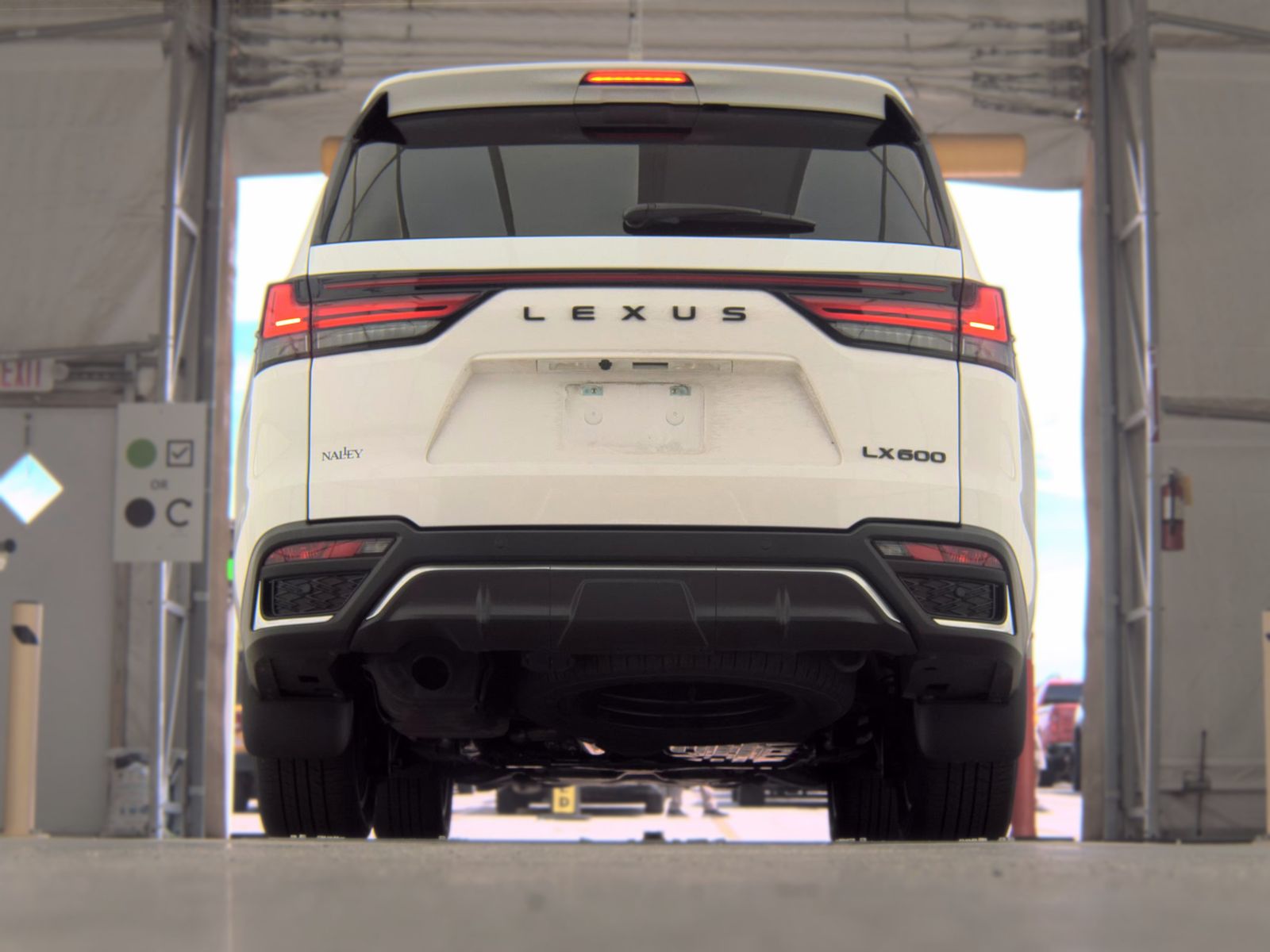 2025 Lexus LX LX 600 F SPORT Handling AWD