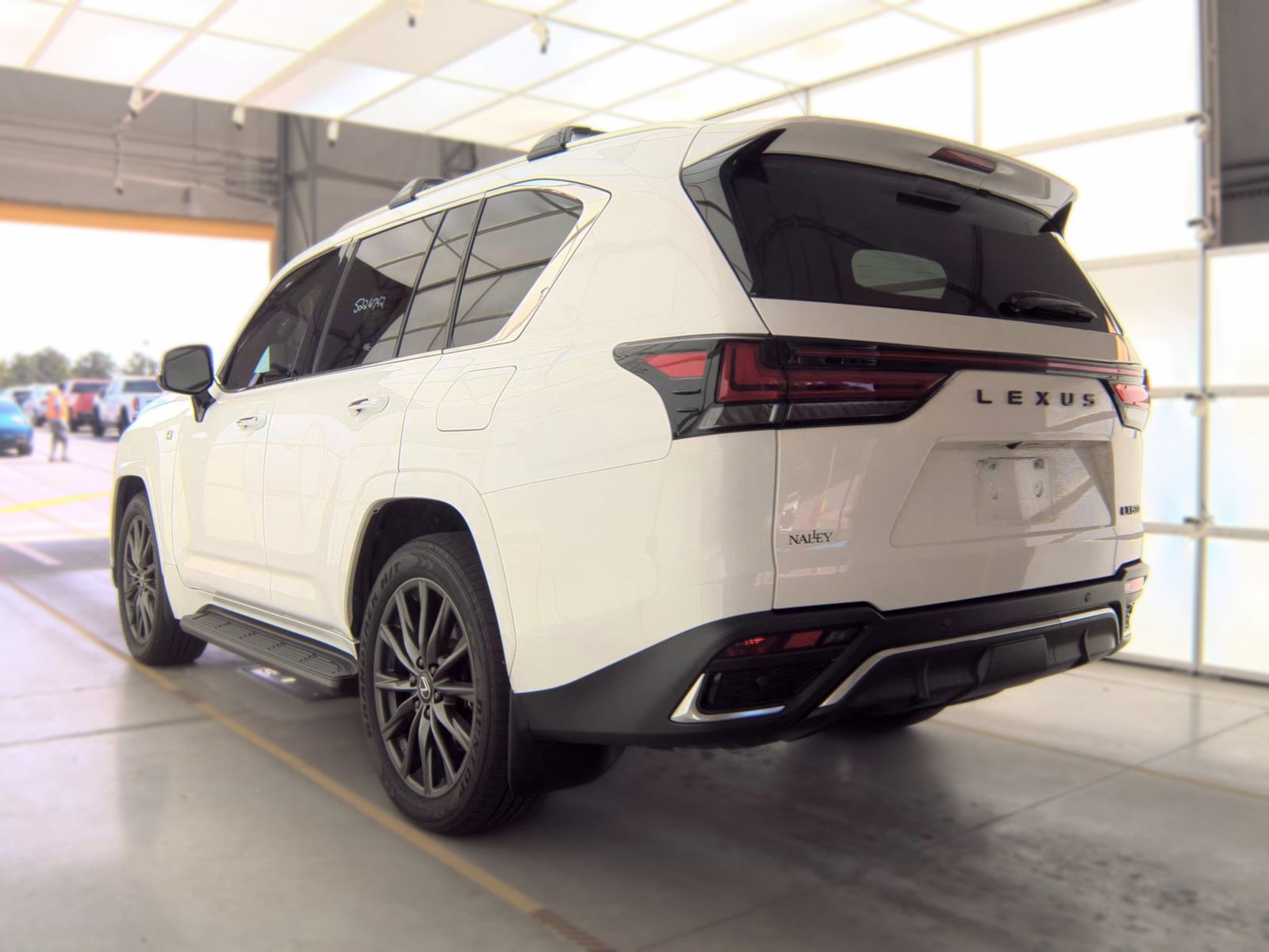 2025 Lexus LX LX 600 F SPORT Handling AWD