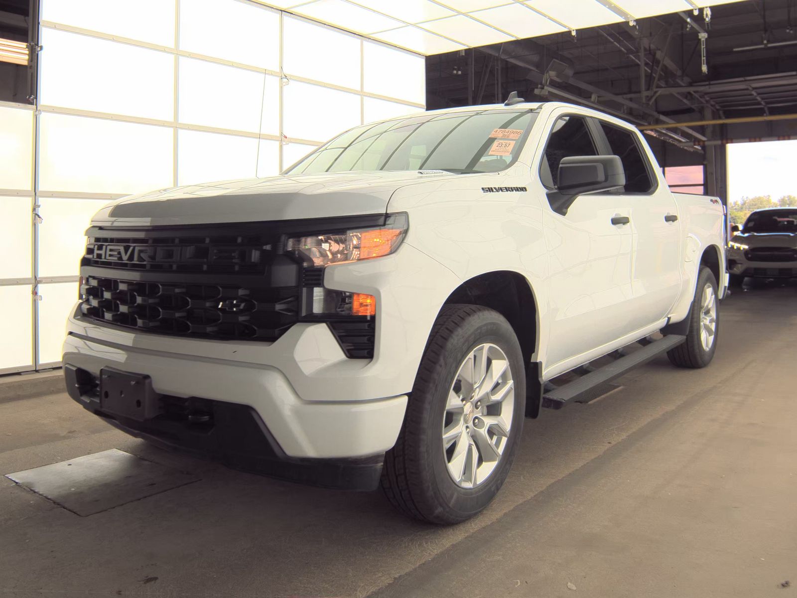 2024 Chevrolet Silverado 1500 Custom AWD