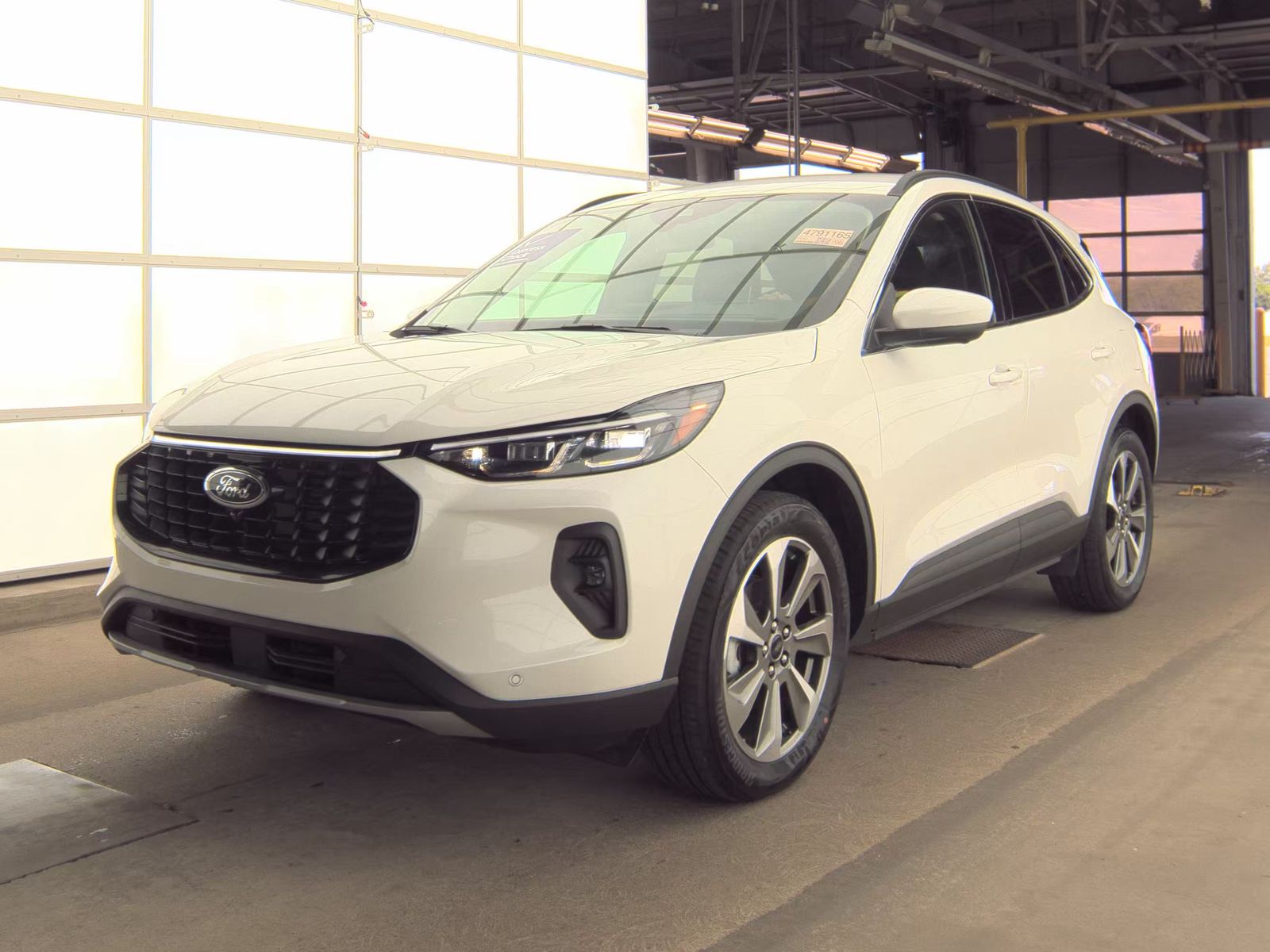 2025 Ford Escape Hybrid Platinum AWD