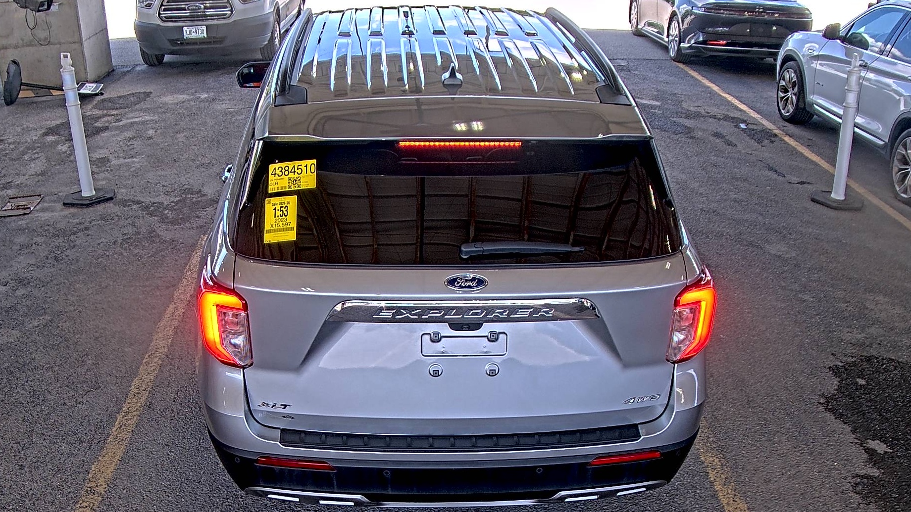2023 Ford Explorer XLT AWD