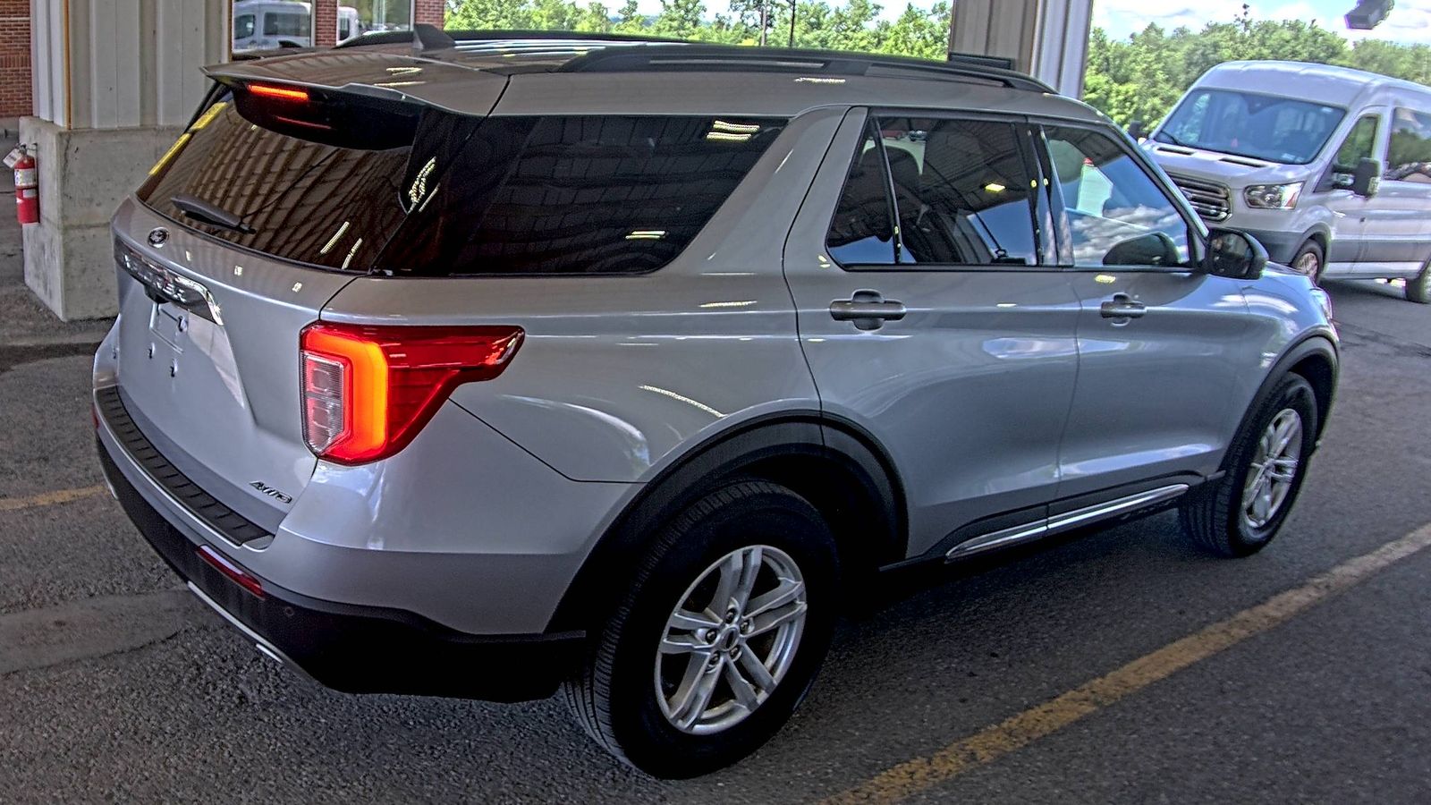 2023 Ford Explorer XLT AWD