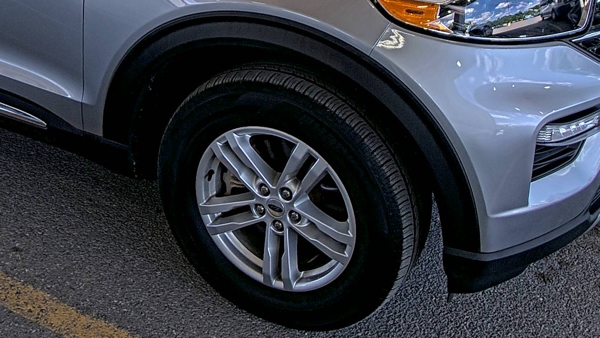 2023 Ford Explorer XLT AWD