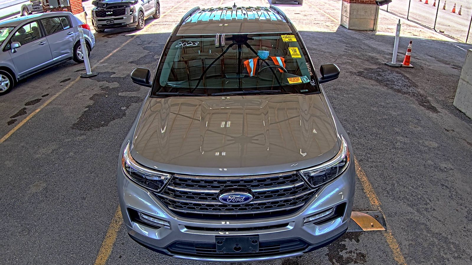 2023 Ford Explorer XLT AWD